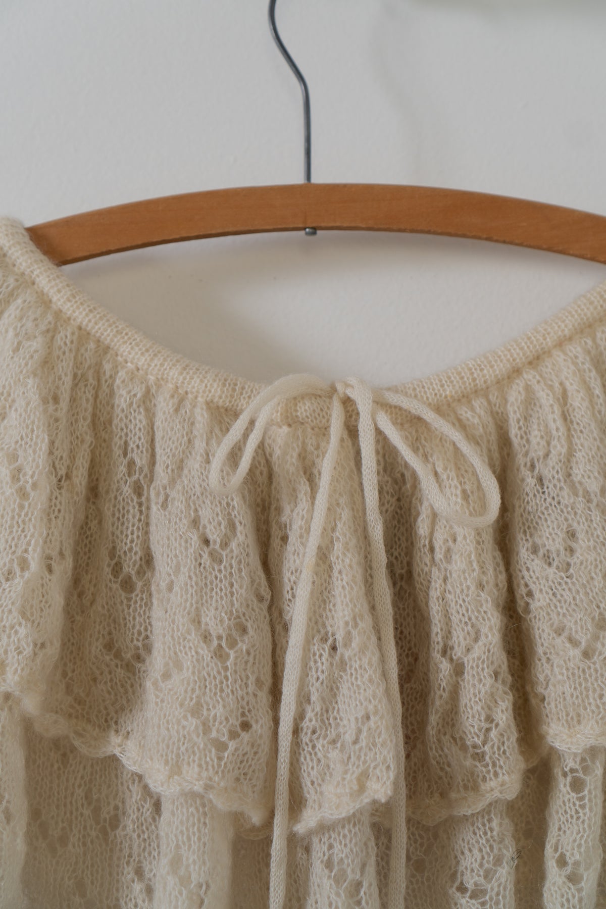 HANDMADE Cream Wool Blend Knit Collar
