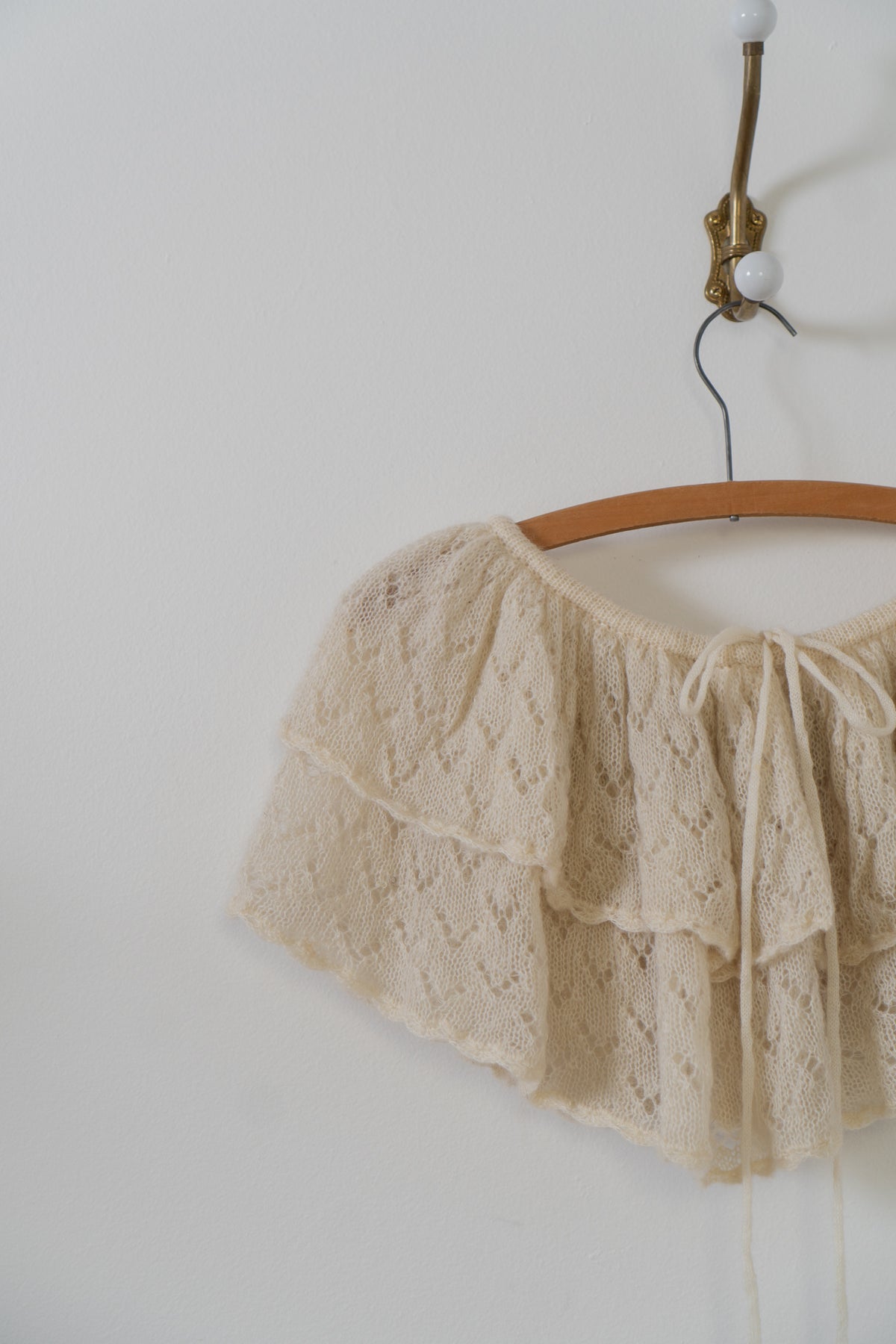 HANDMADE Cream Wool Blend Knit Collar