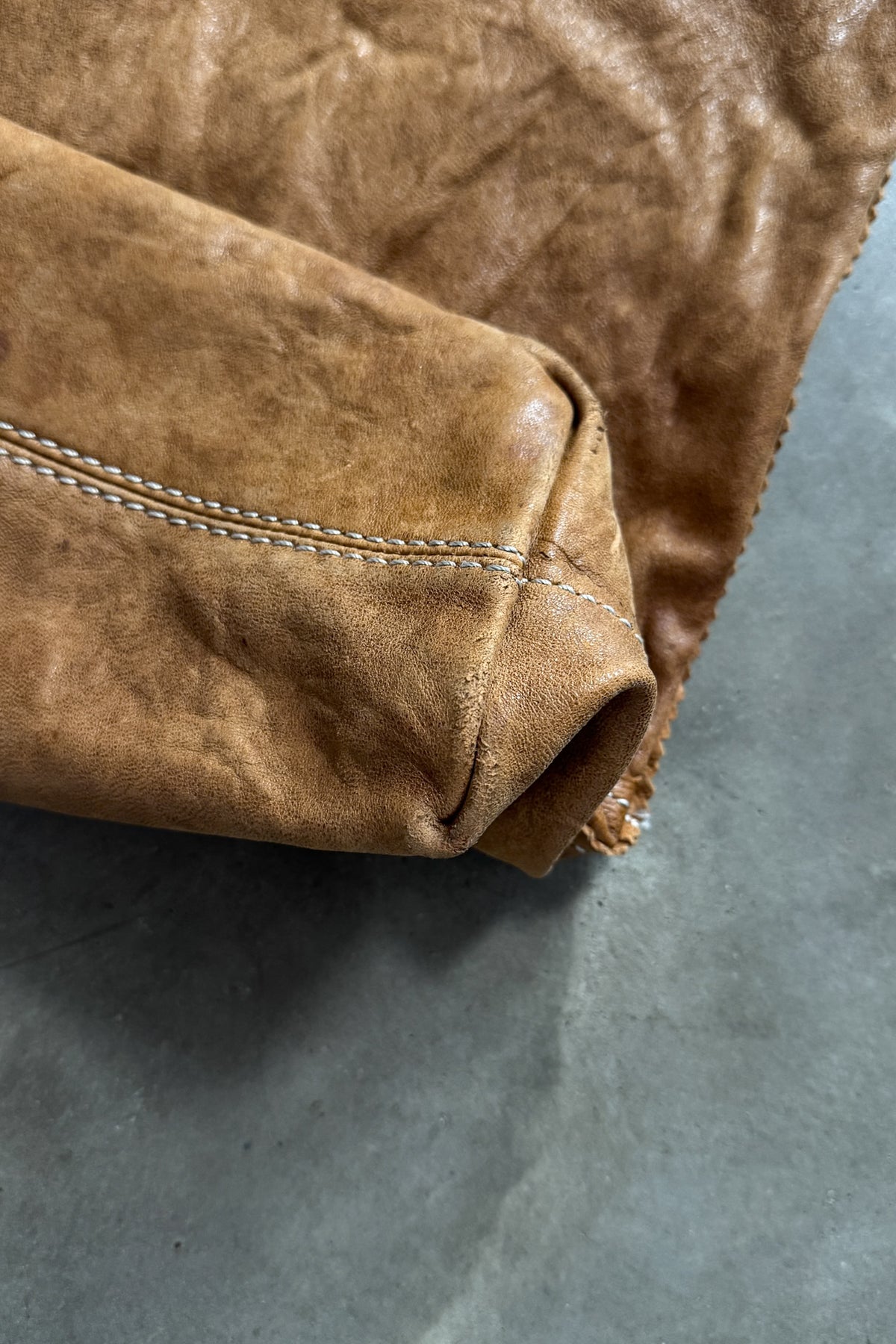 100% Leather Perfect Patina Tote Bag