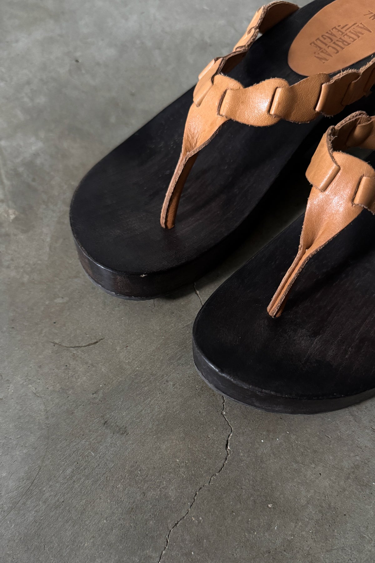 Y2K Leather & Wood Platform Flip Flops