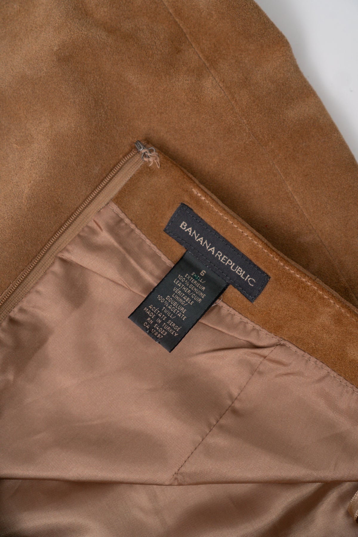 Y2K Banana Republic 100% Suede Skirt