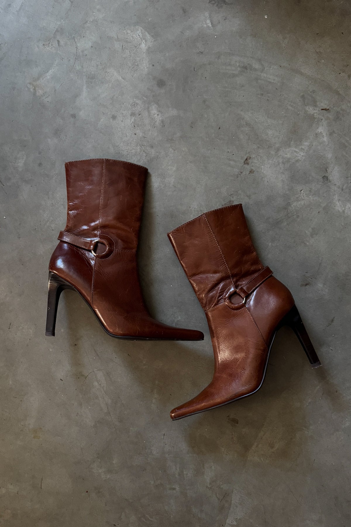 Vintage Caramel Leather Booties