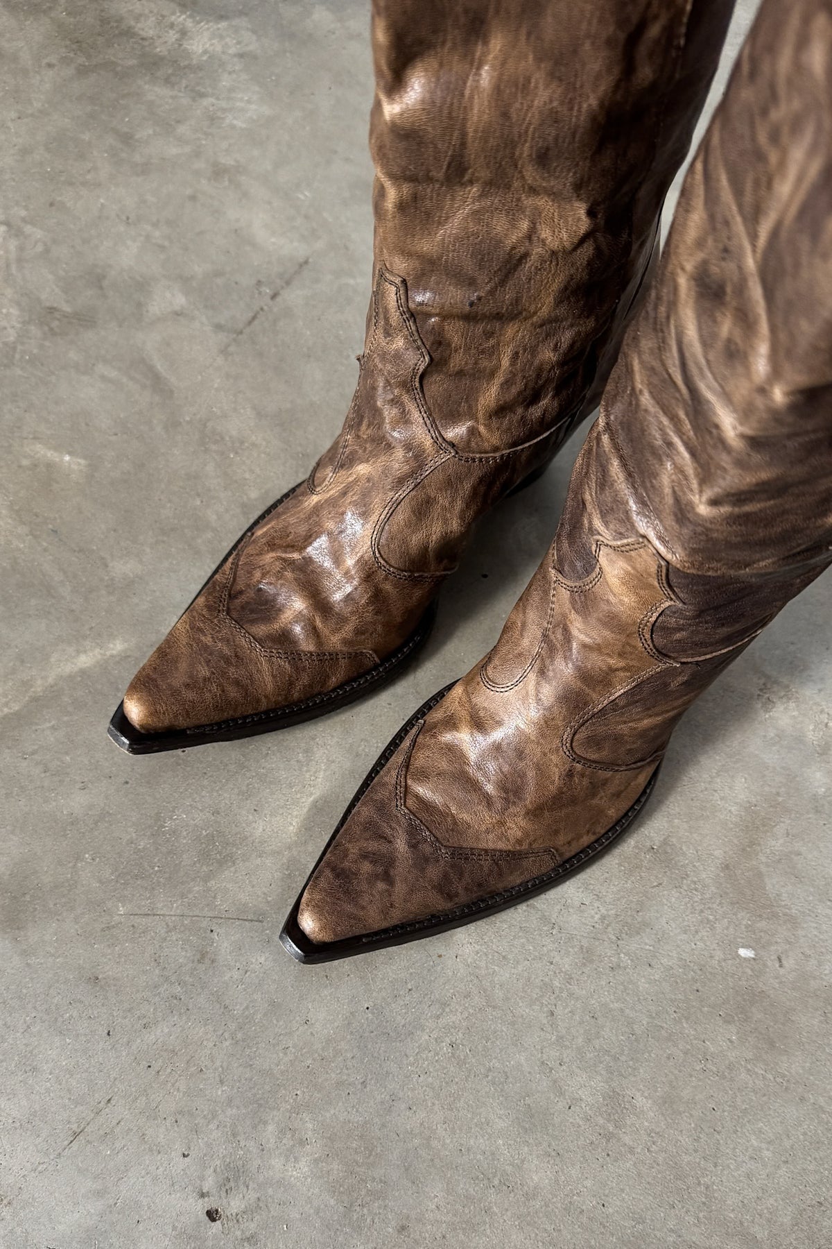Vintage Italian 100% Leather Brown Western Boots