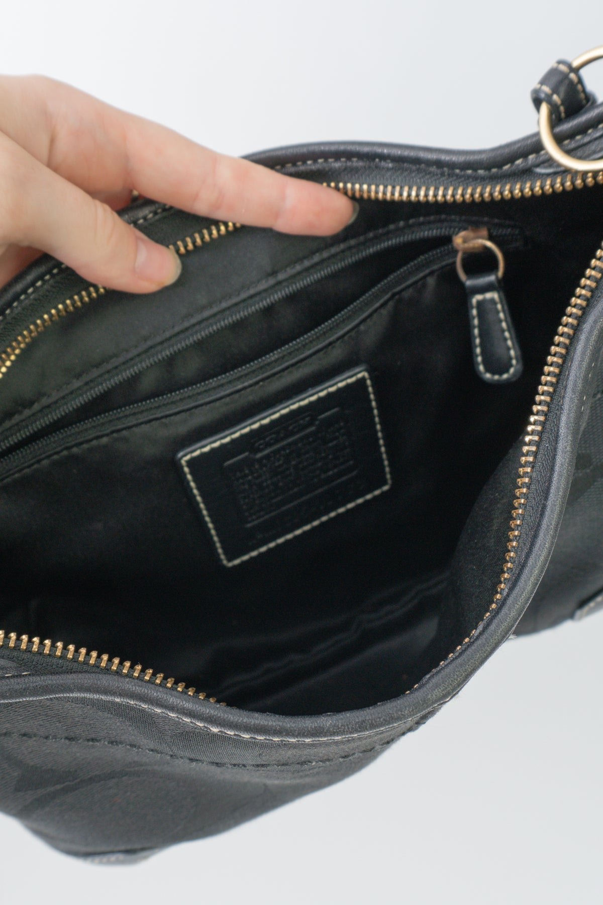 COACH Small Ergo Hobo in Black Signature