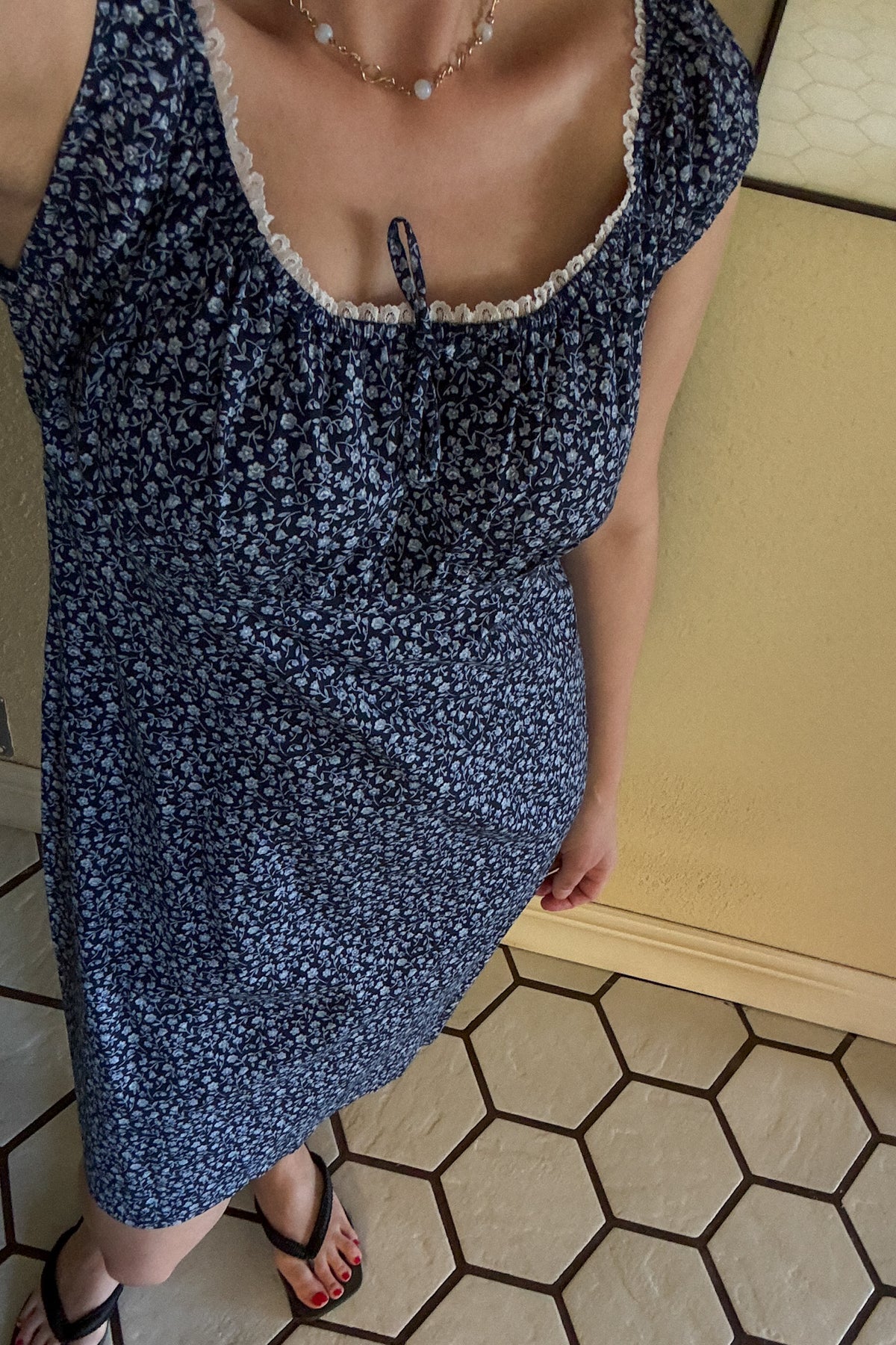 Vintage Navy Ditsy Floral Cap Sleeve Dress