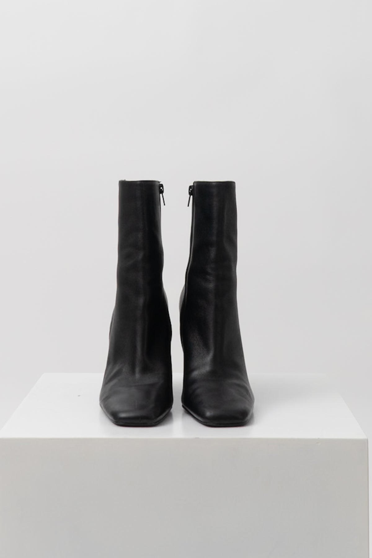 100% Leather Black Square Toe Booties