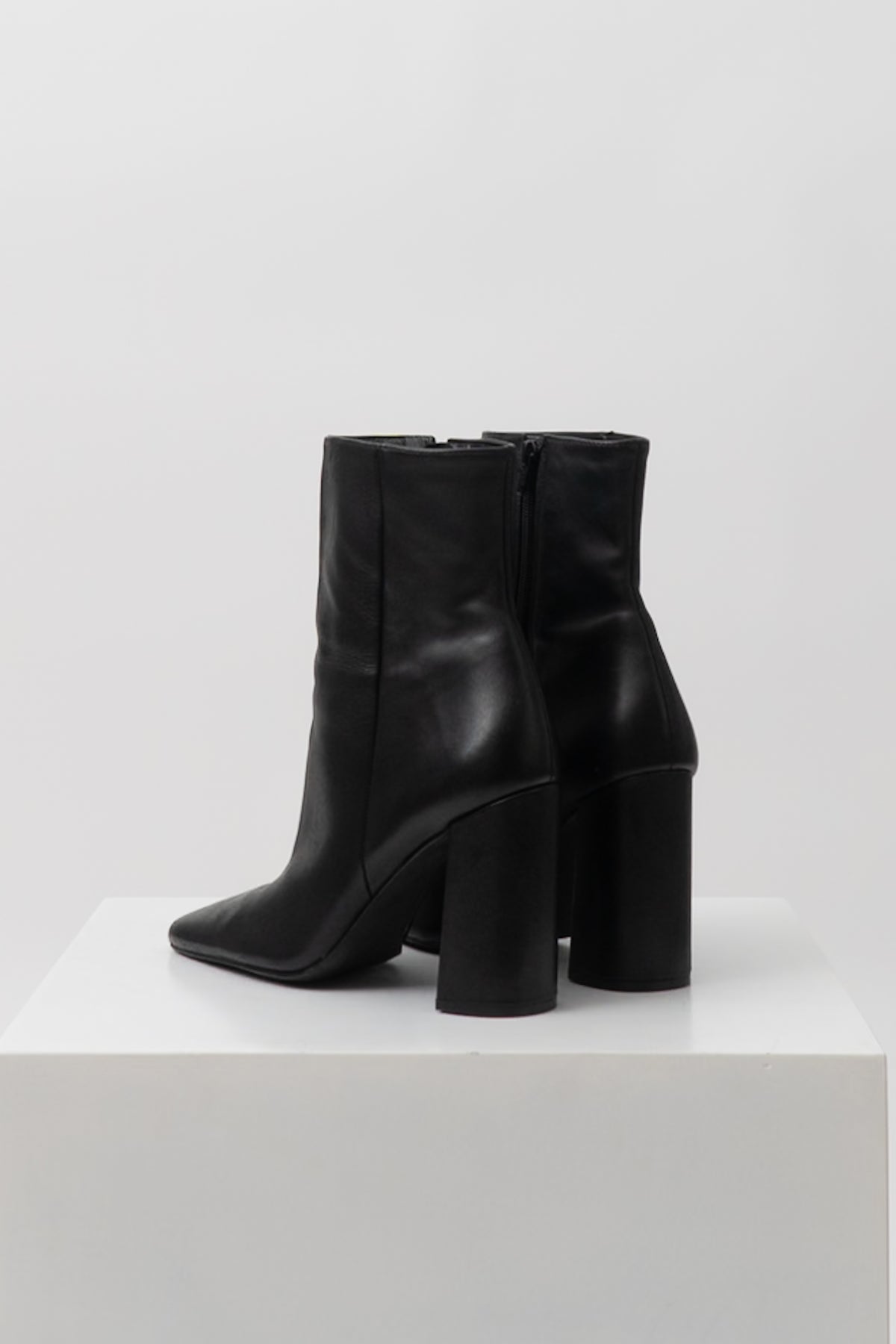 100% Leather Black Square Toe Booties