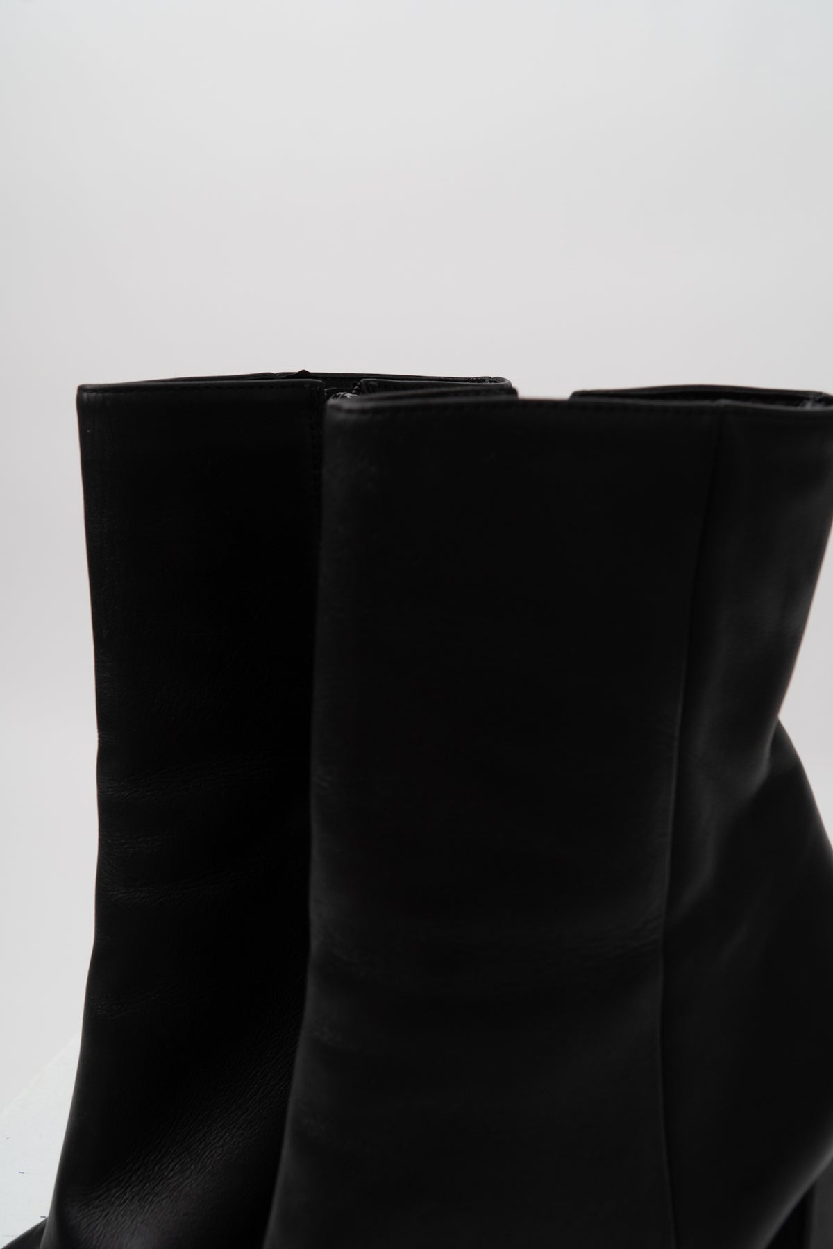 100% Leather Black Square Toe Booties
