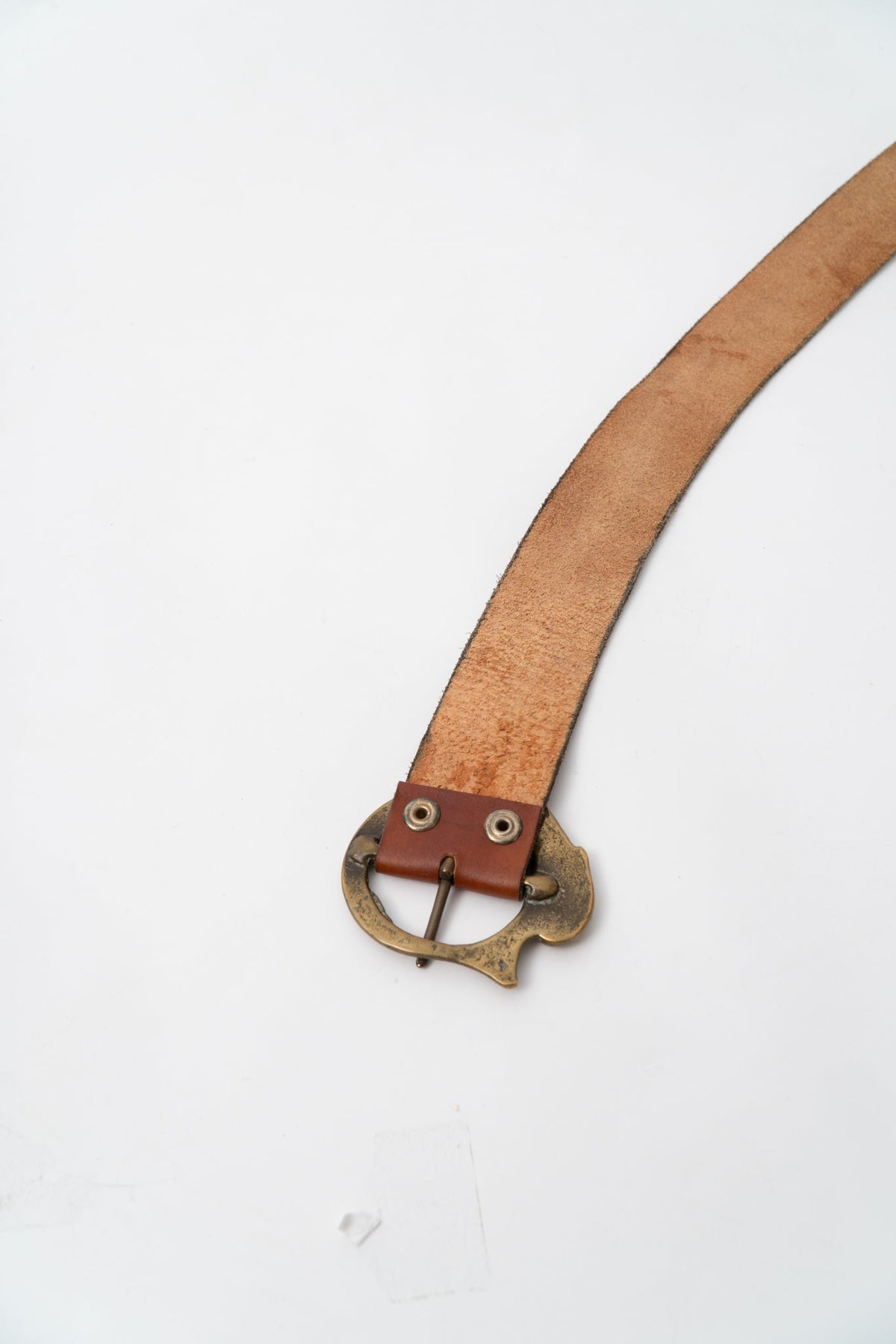 Vintage 70s Sea Serpent Brass Buckle Belt, 30.75 to 34.5"