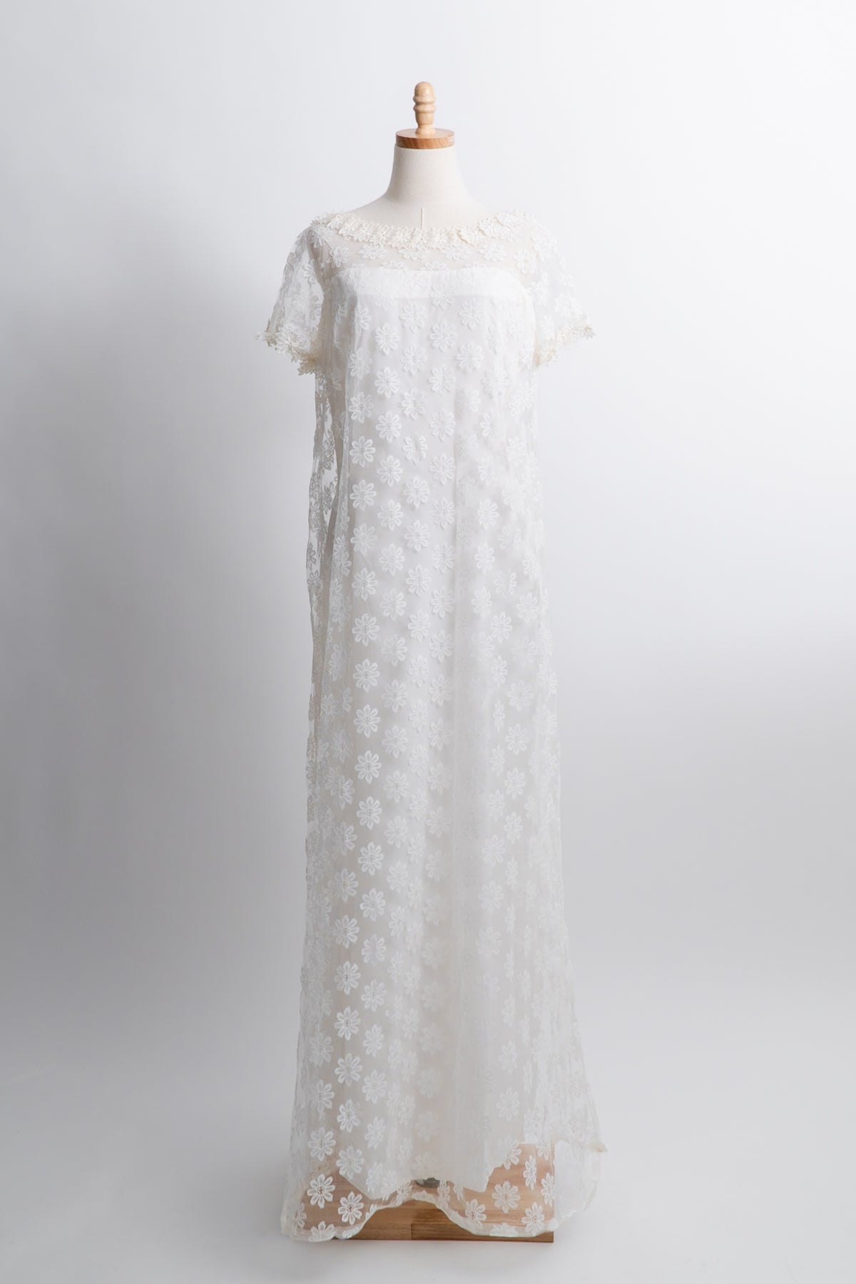 The Daisy Gown
