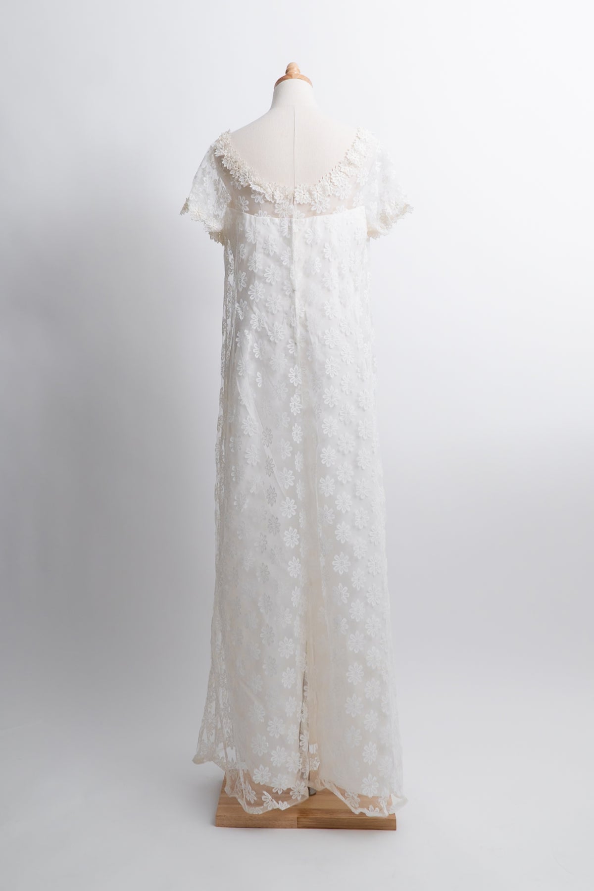 The Daisy Gown