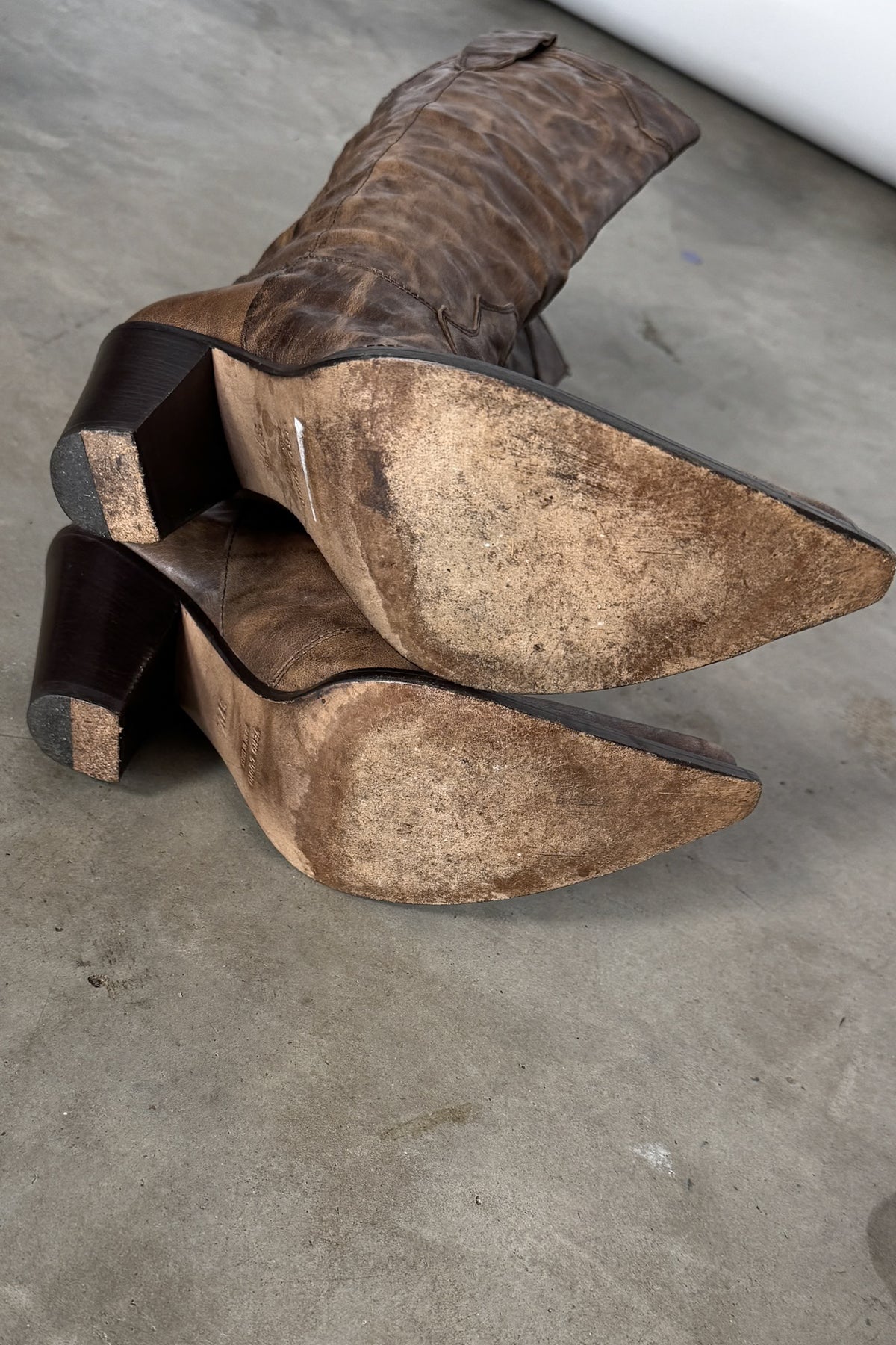 Vintage Italian 100% Leather Brown Western Boots
