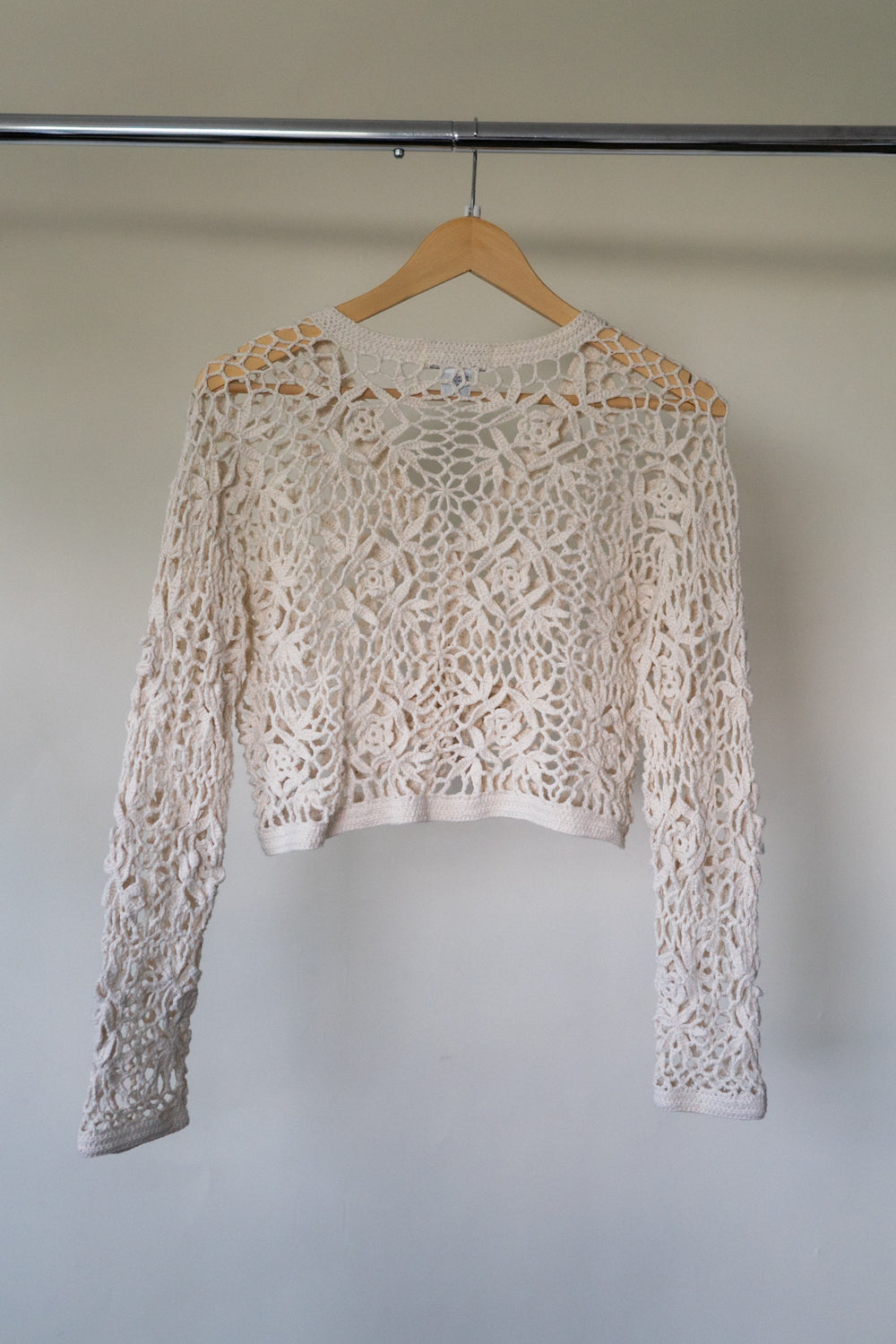 Vintage Cream Cropped Crochet Cardigan