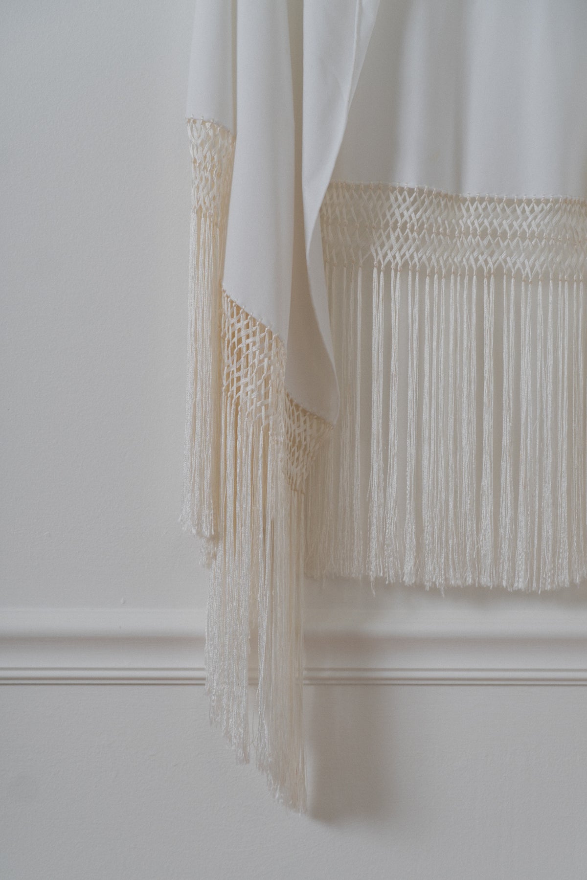 Vintage Cream Fringe Half-Moon Shawl