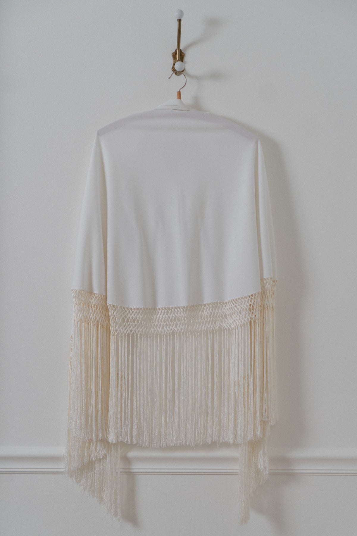 Vintage Cream Fringe Half-Moon Shawl
