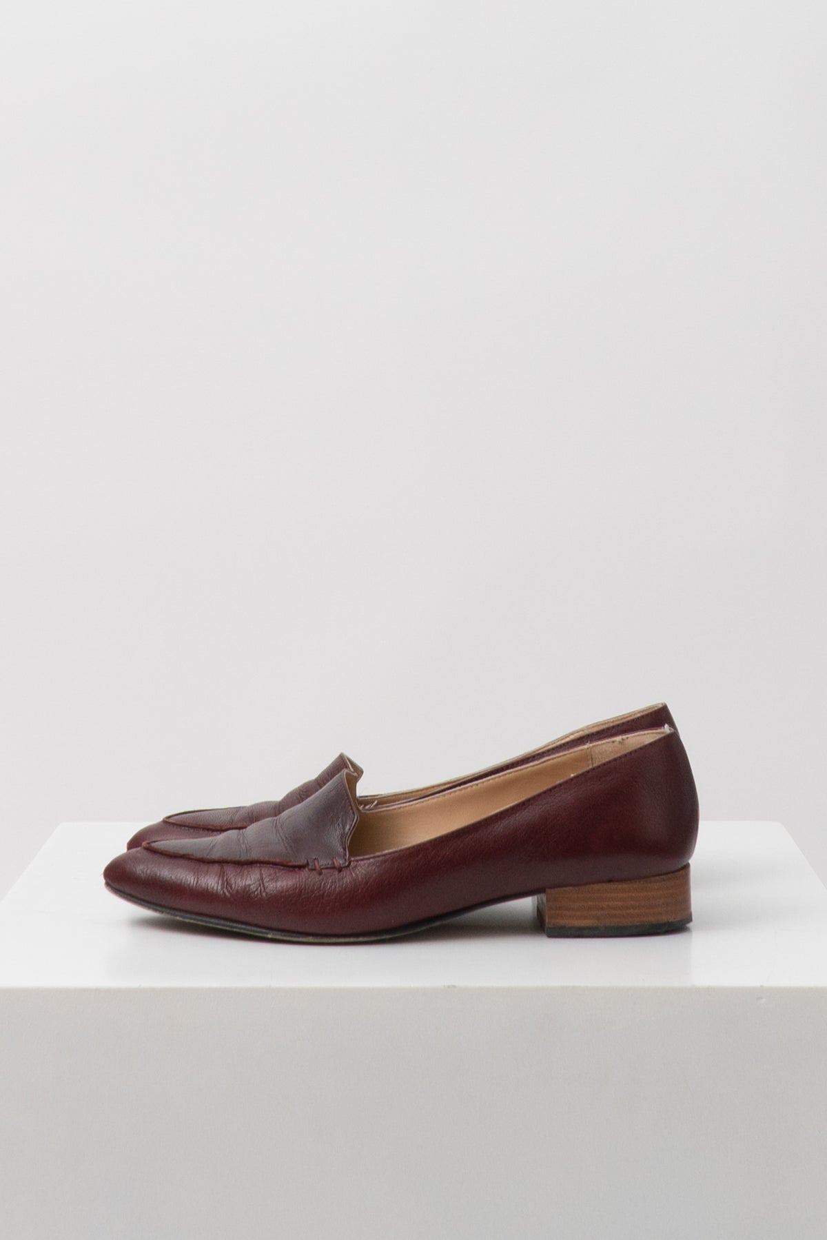 ITALIAN 100% Leather Oxblood Loafers