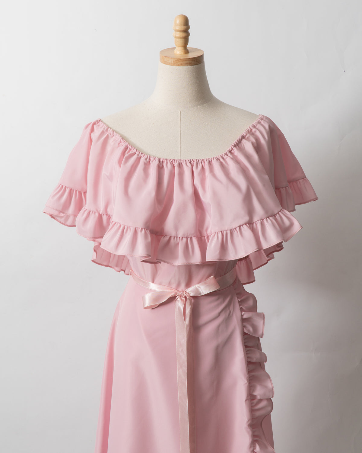 Vintage 70s Off Shoulder Ruffle Dress
