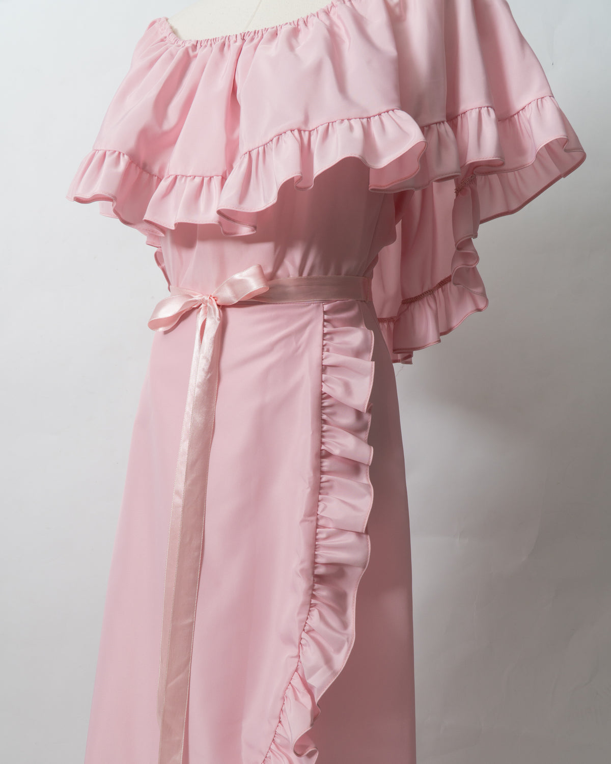 Vintage 70s Off Shoulder Ruffle Dress