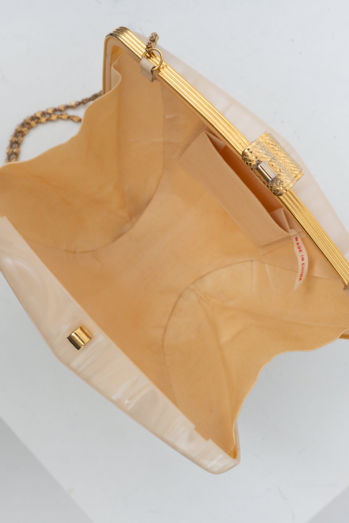 Vintage 60s Cream Marbled Lucite Clutch
