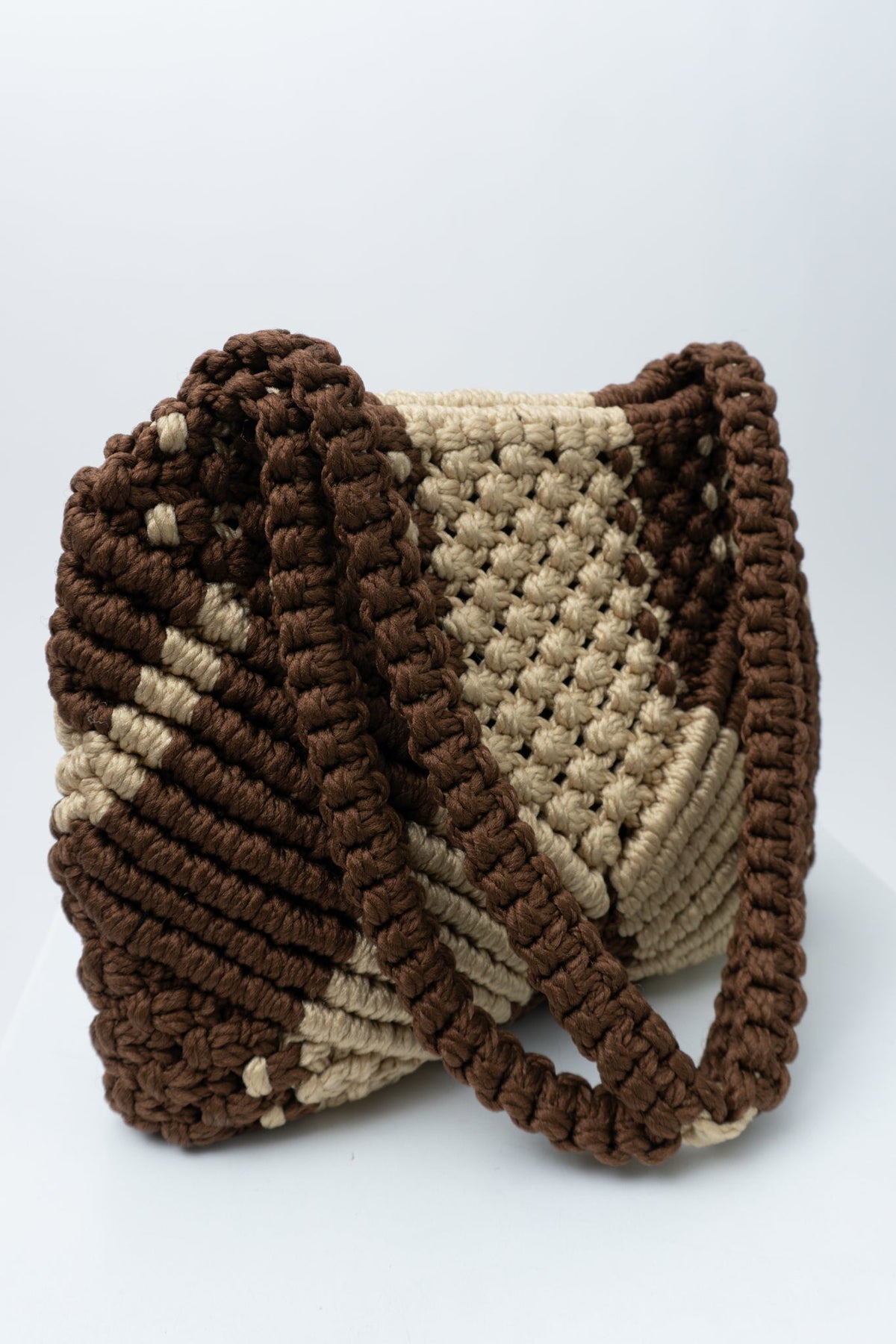 Vintage Jute Macramé Knot Shoulder Bag