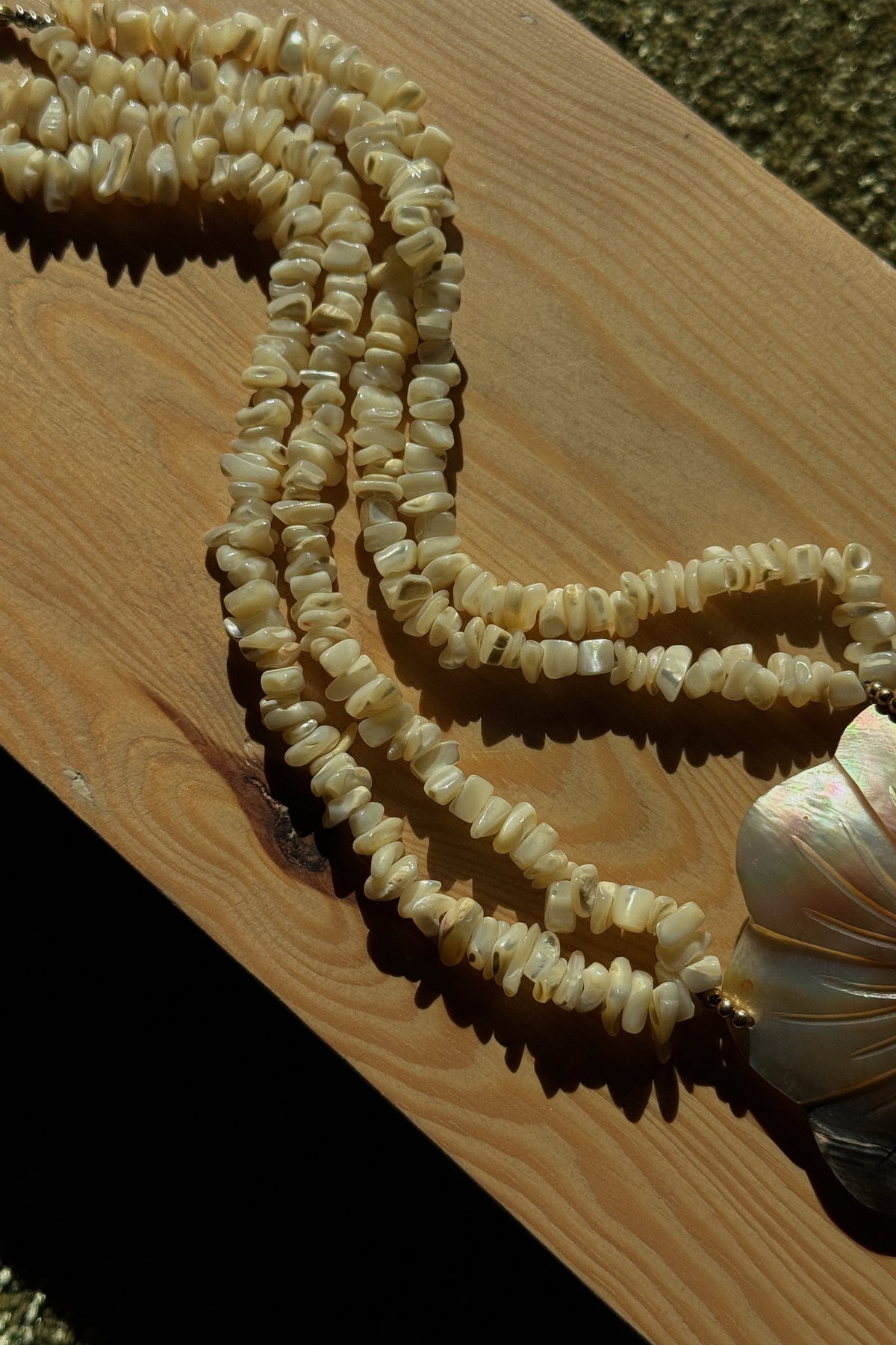 Vintage Abalone Shell Chip Necklace