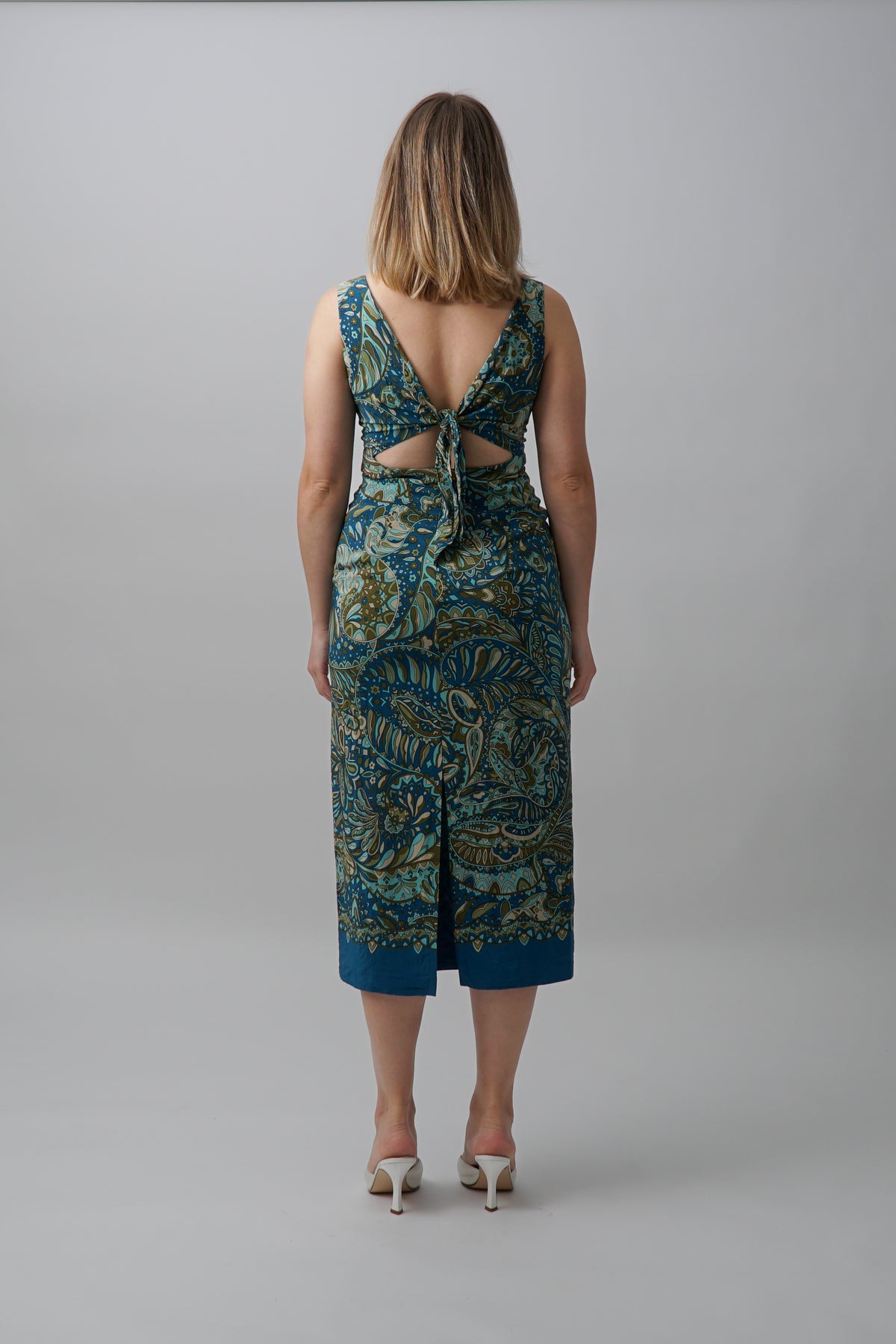 Vintage 100% Silk Botanical Paisley V Neck Dress