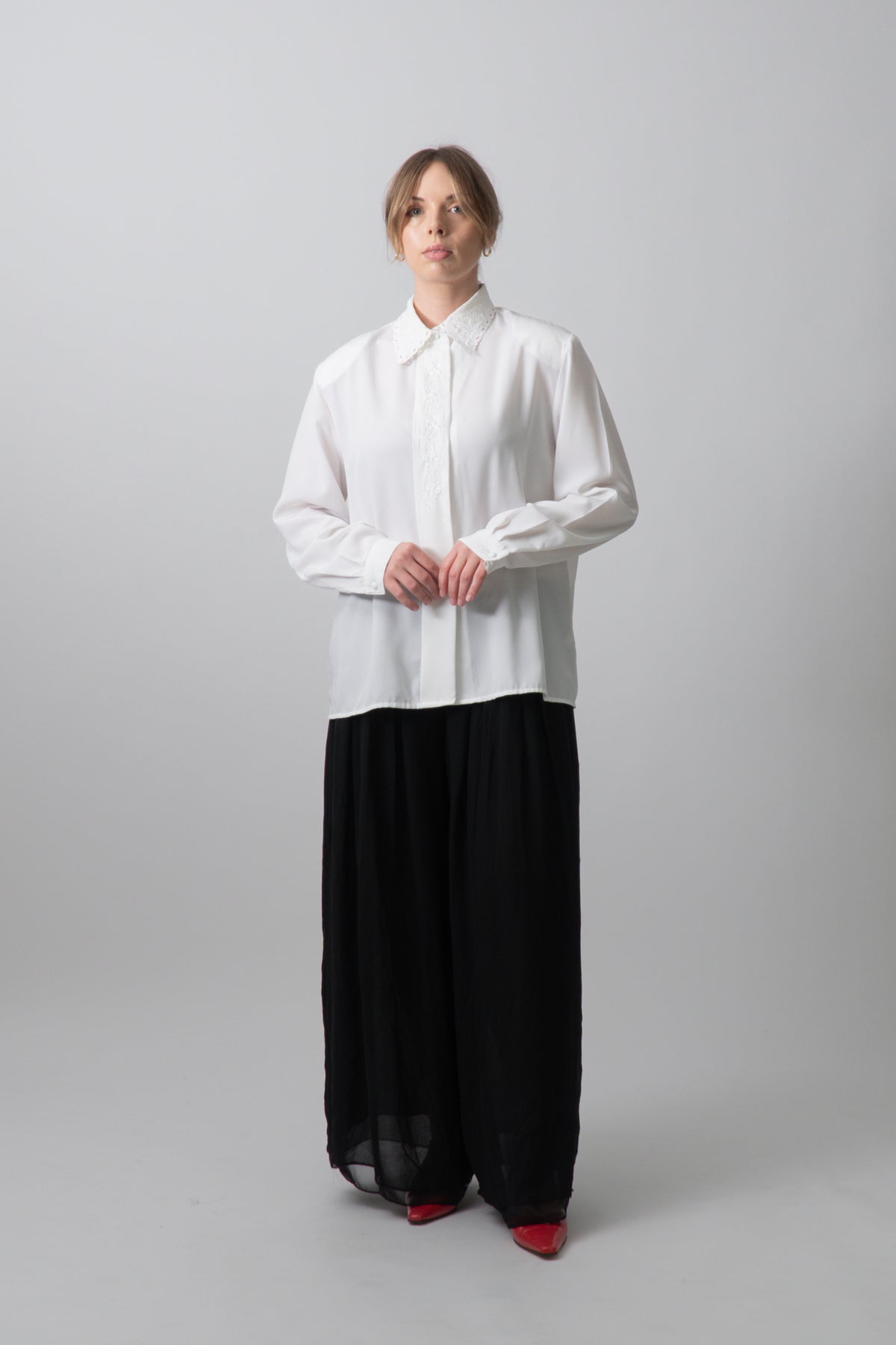 Vintage White Embroidered Concealed Button Up