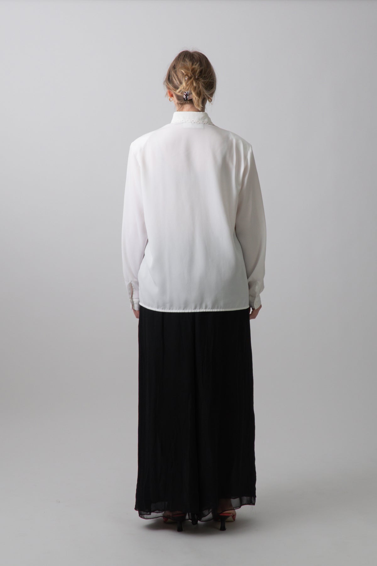 Vintage White Embroidered Concealed Button Up