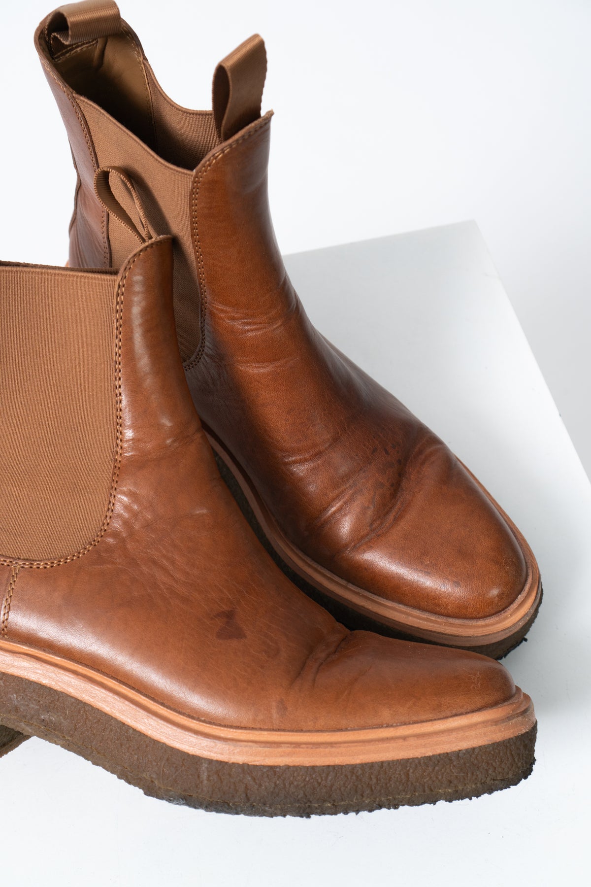 Loeffler Randall Cognac Chelsea Boots, size 9