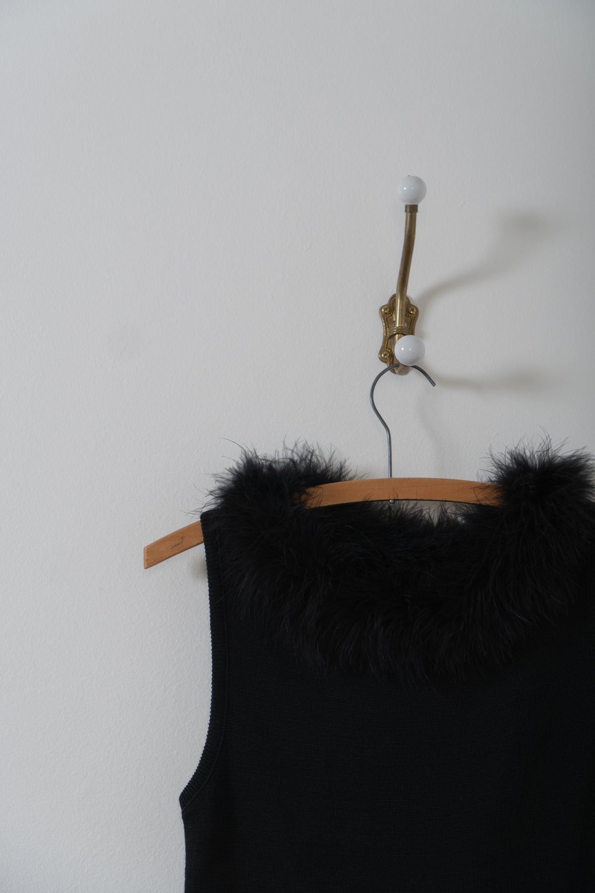 Vintage Black Feather Knit Sleeveless Top