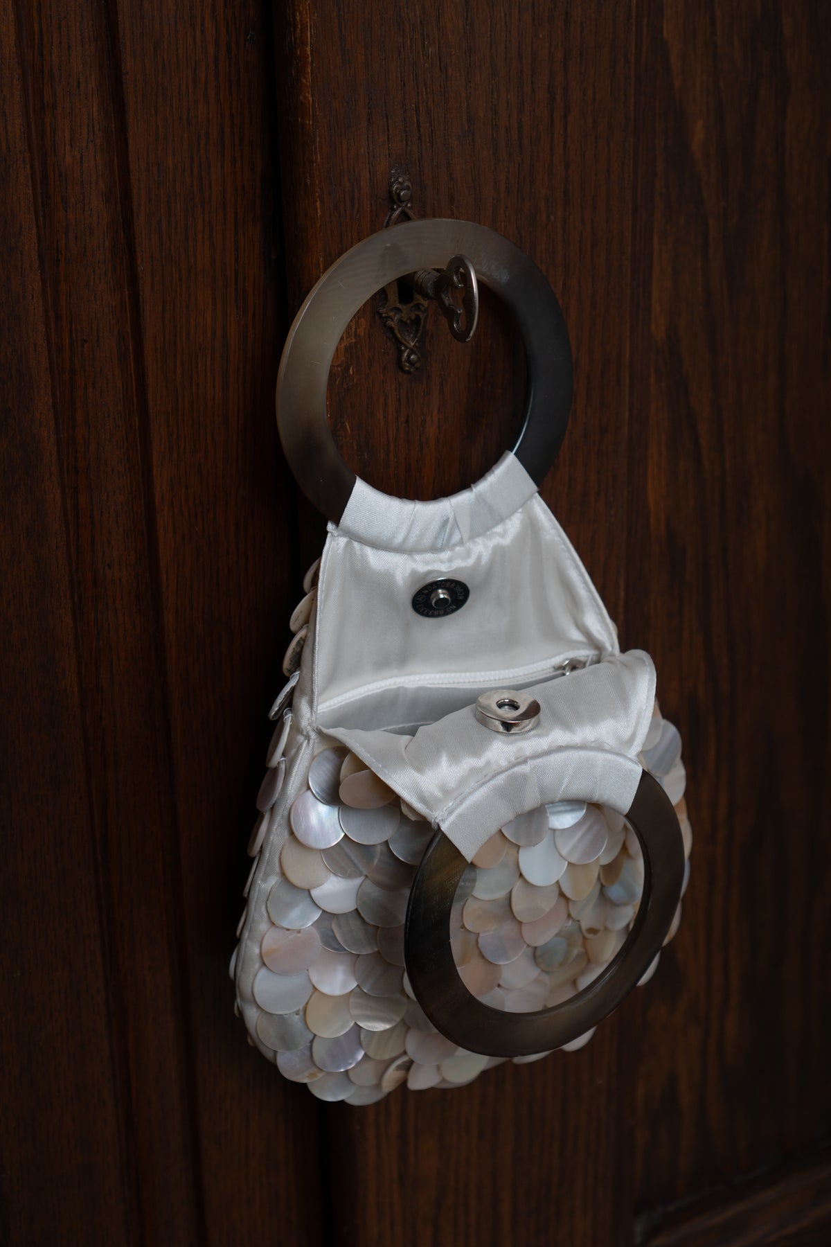 Vintage Mother-of-Pearl Teardrop Hand Bag