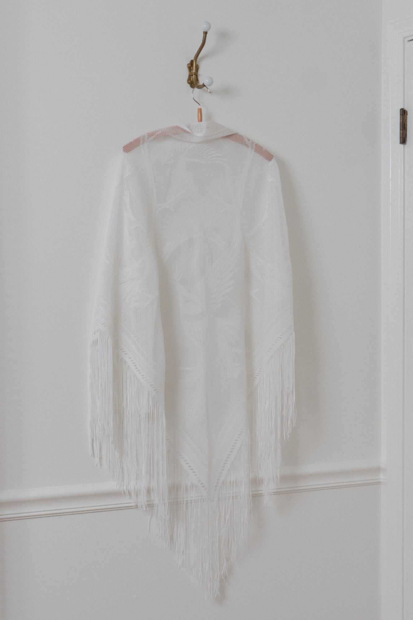 Vintage Birds & The Trees Fringe Shawl