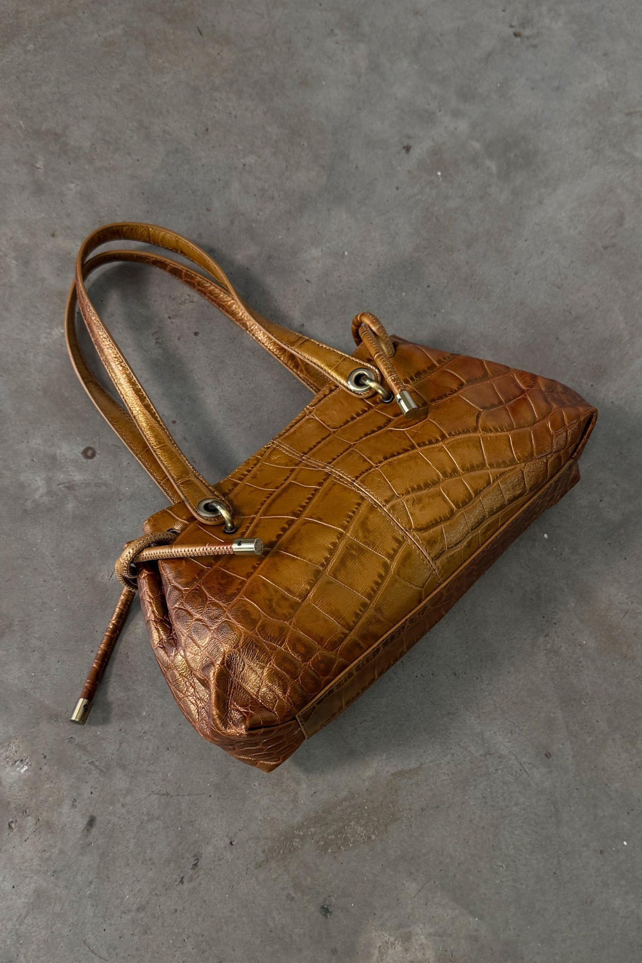 Vintage Metallic Leather Shoulder Bag