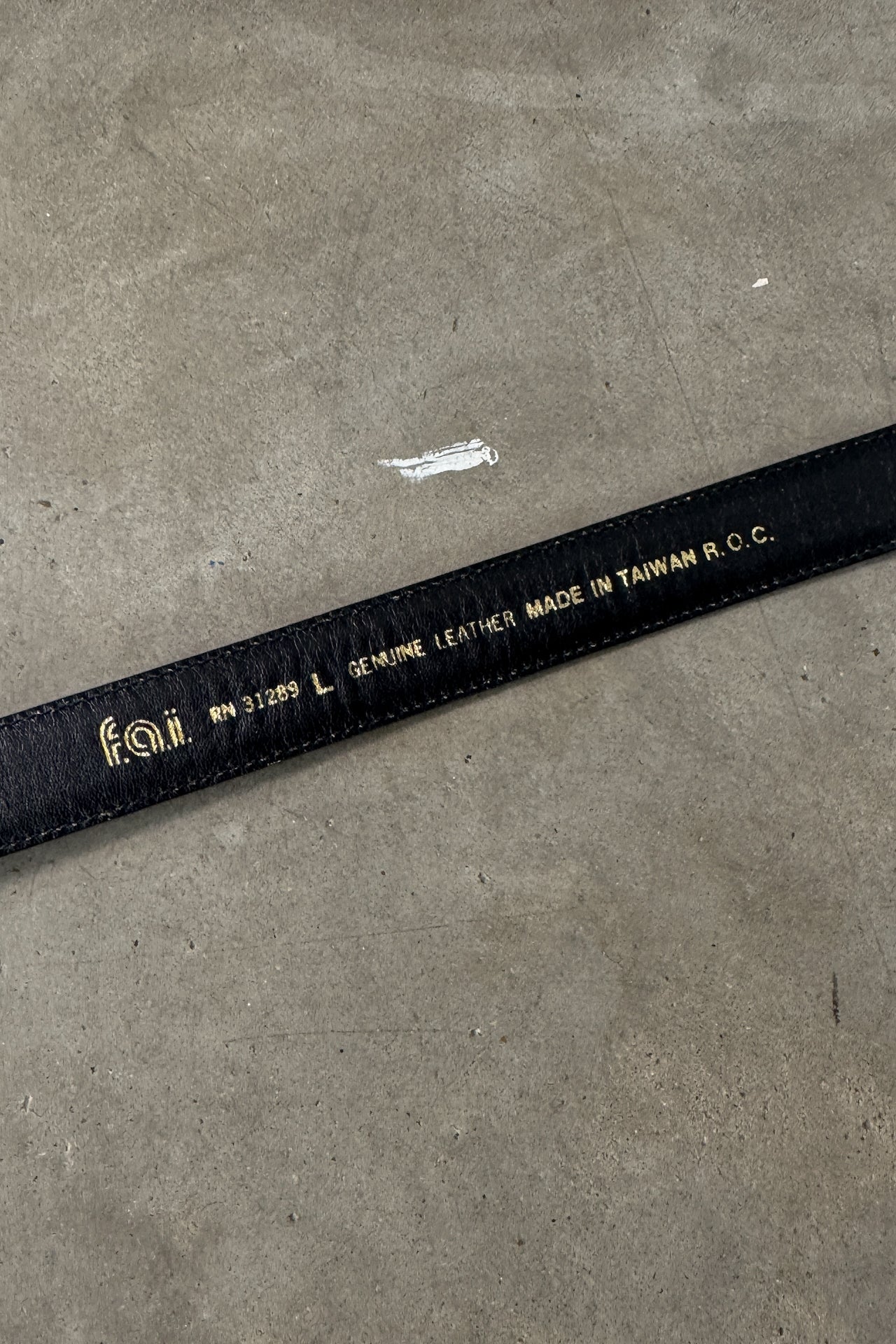 Vintage Black 100% Leather Belt