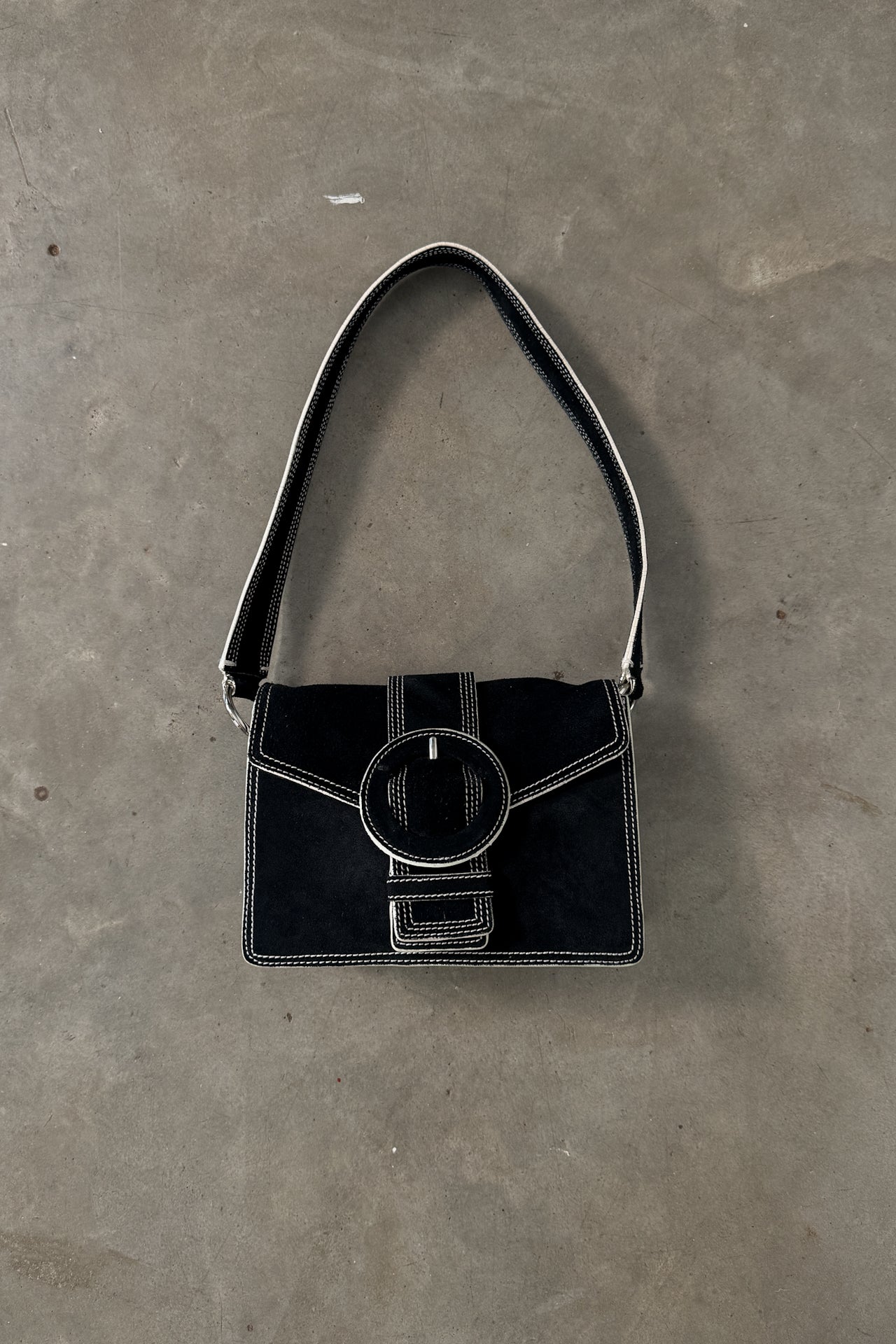 Y2K Banana Republic 100% Black Suede Shoulder Bag