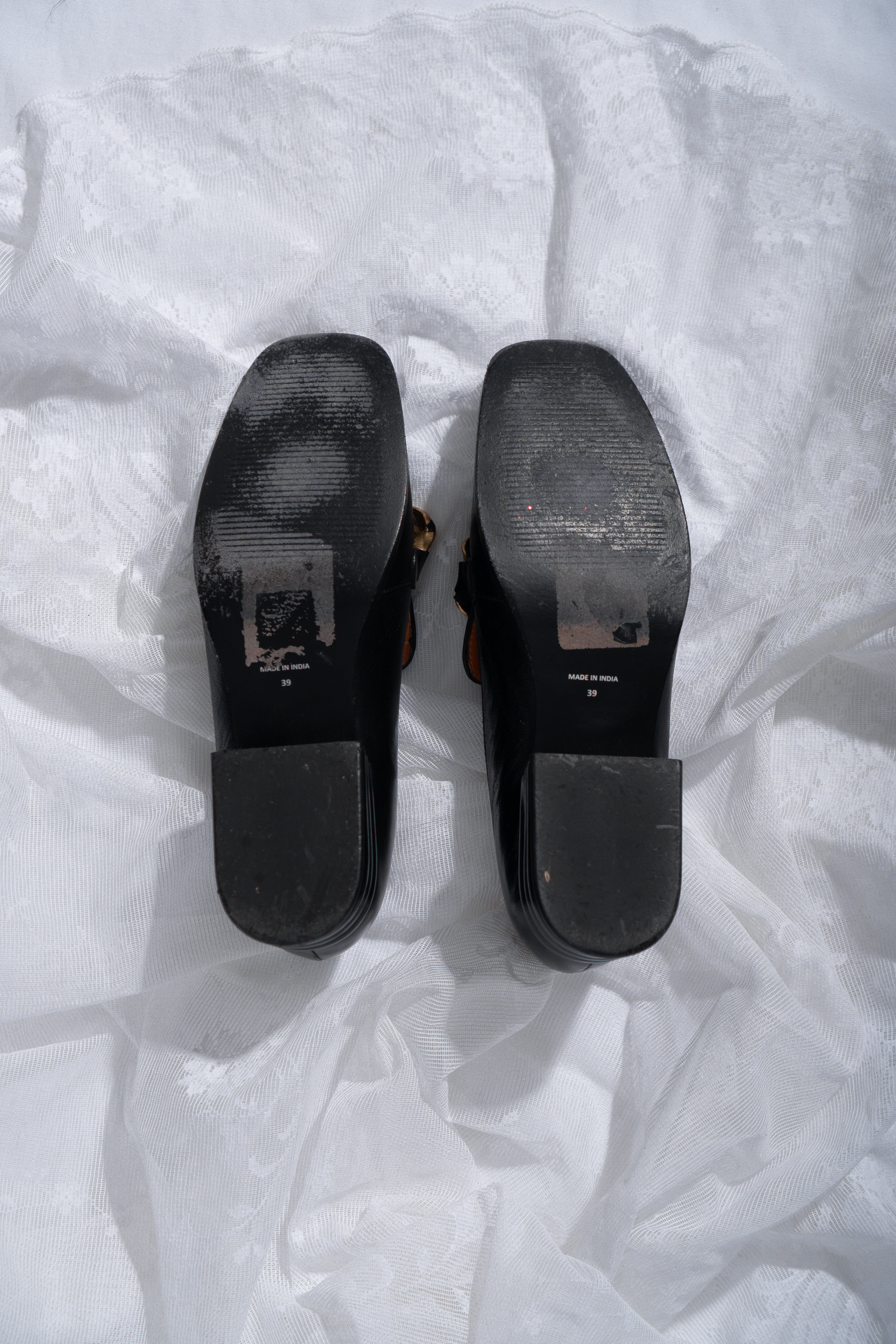 Chunky Gold Chain Loafers