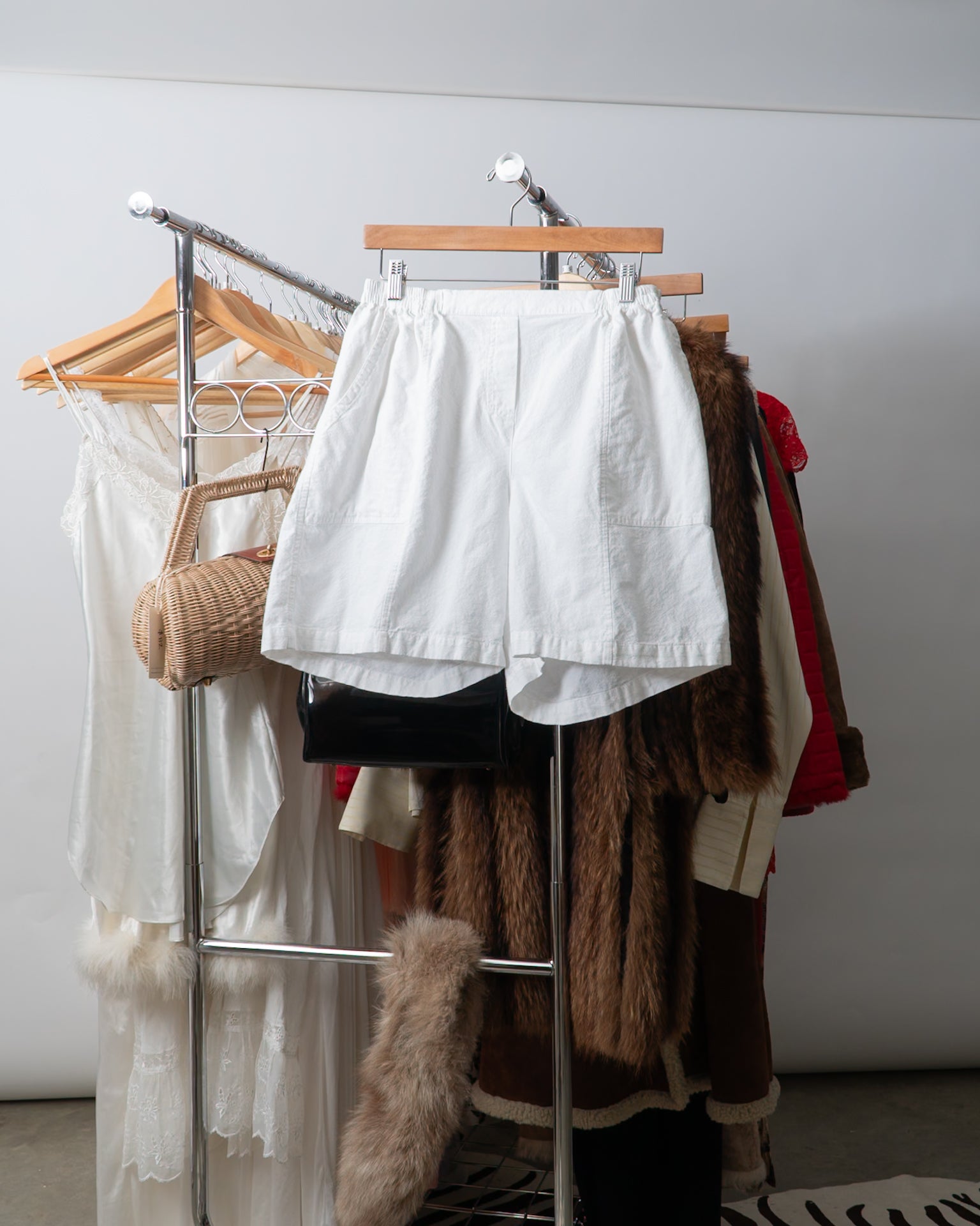 VTG White 100% Cotton Shorts