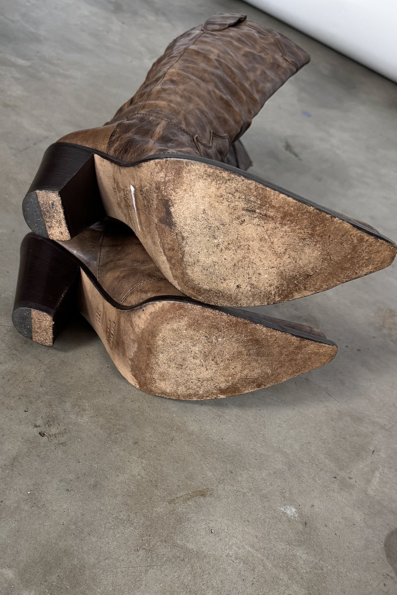 Vintage Italian 100% Leather Brown Western Boots