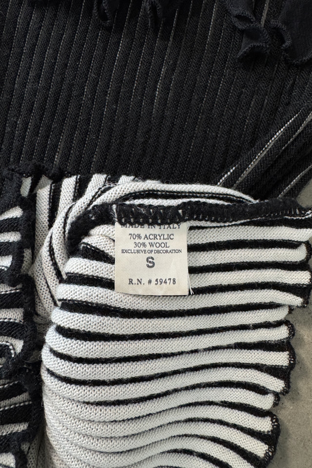 Y2K Made in Italy Wool Blend Striped Top