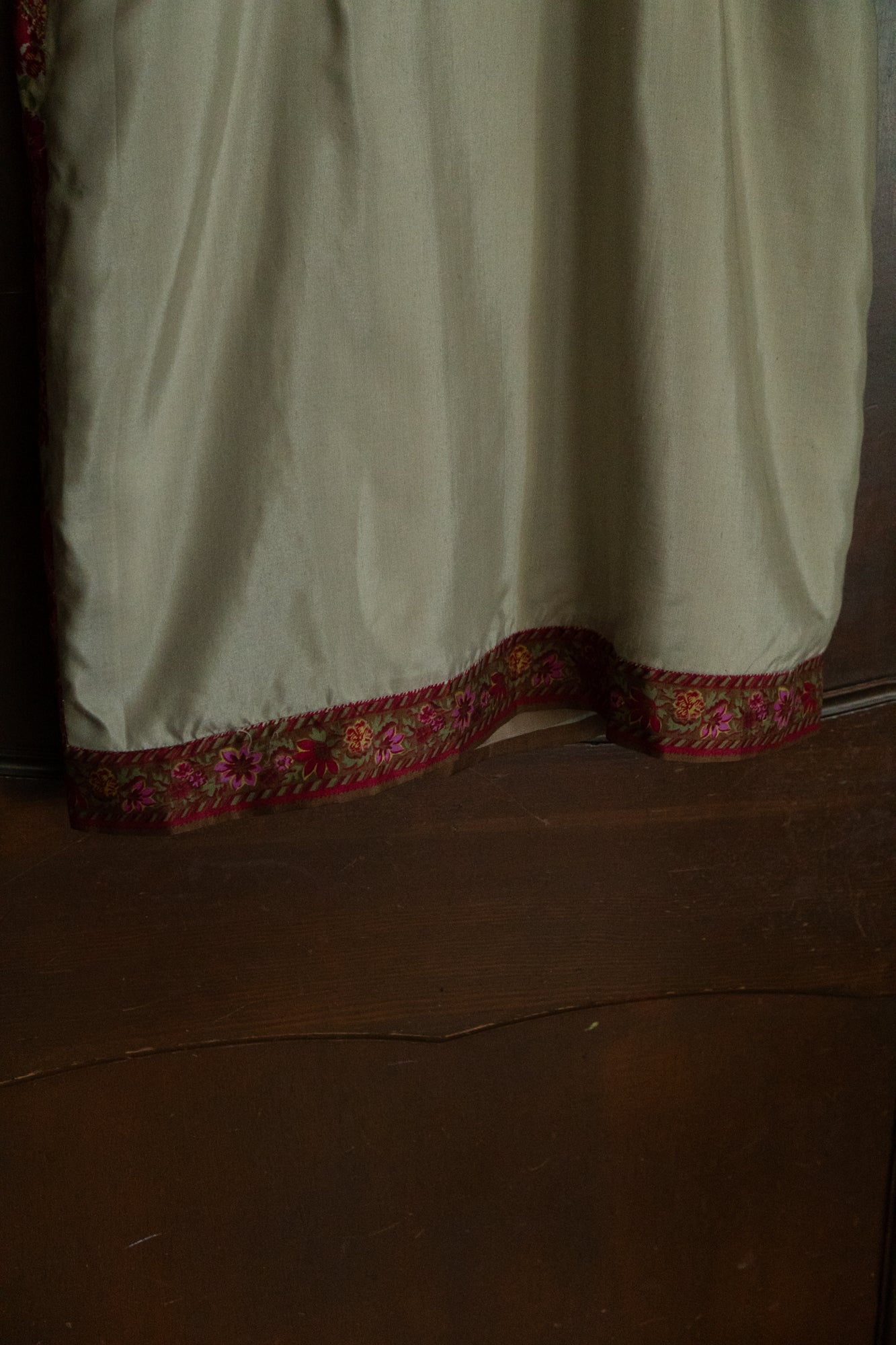 Vintage Silk Floral Sheath Dress