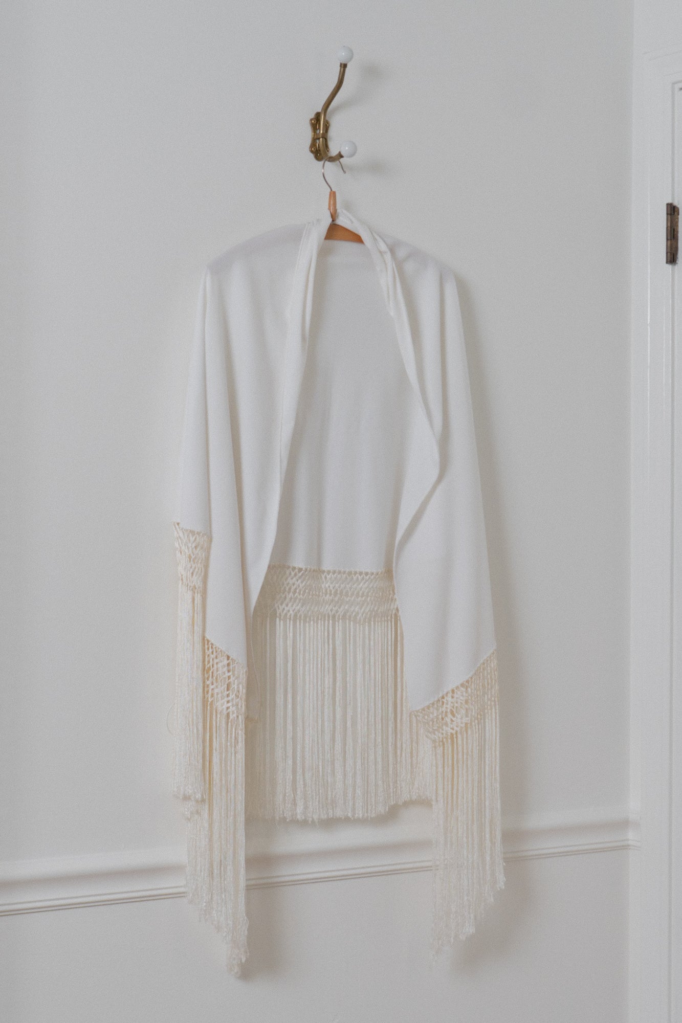 Vintage Cream Fringe Half-Moon Shawl
