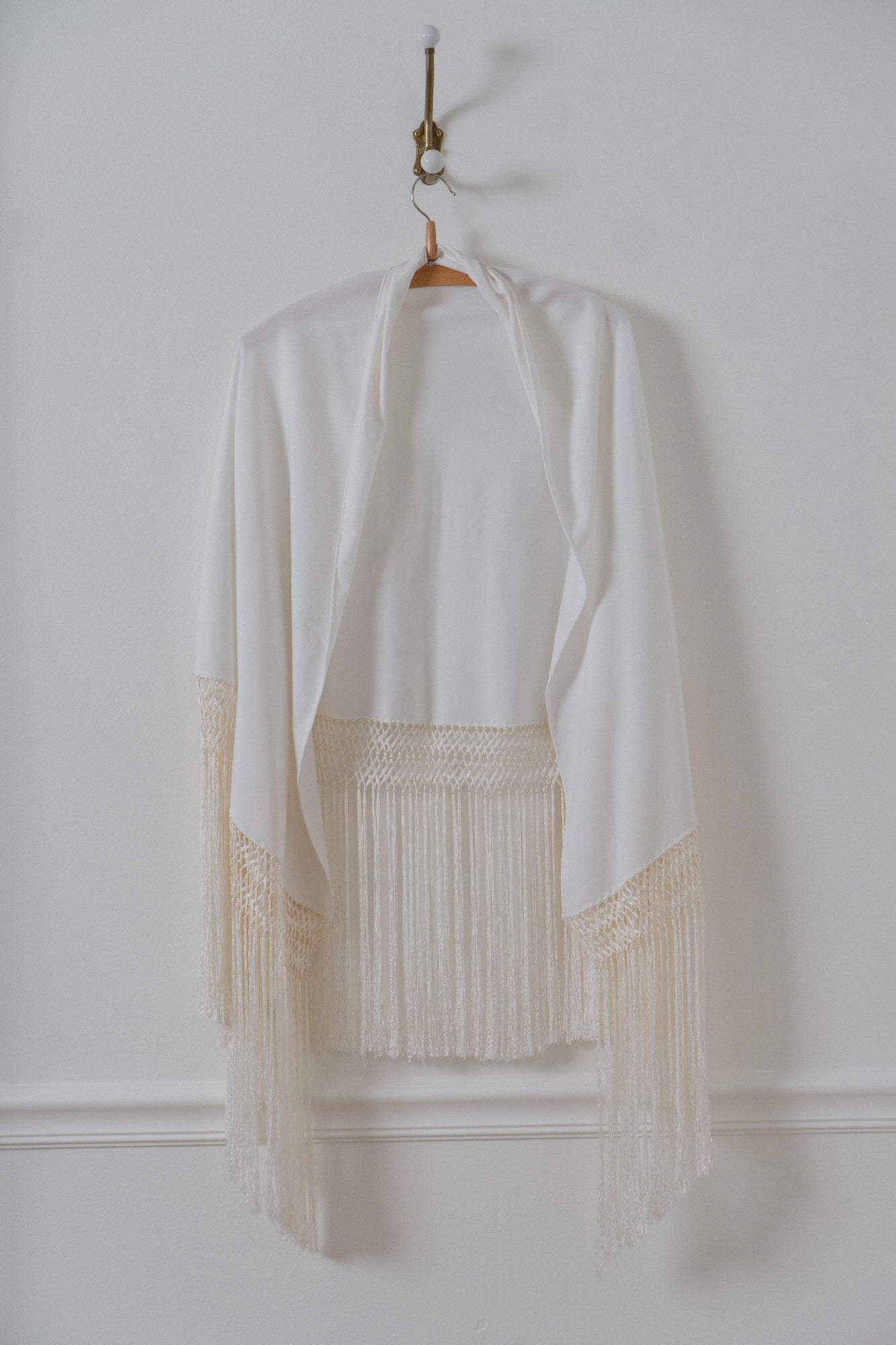 Vintage Cream Fringe Half-Moon Shawl