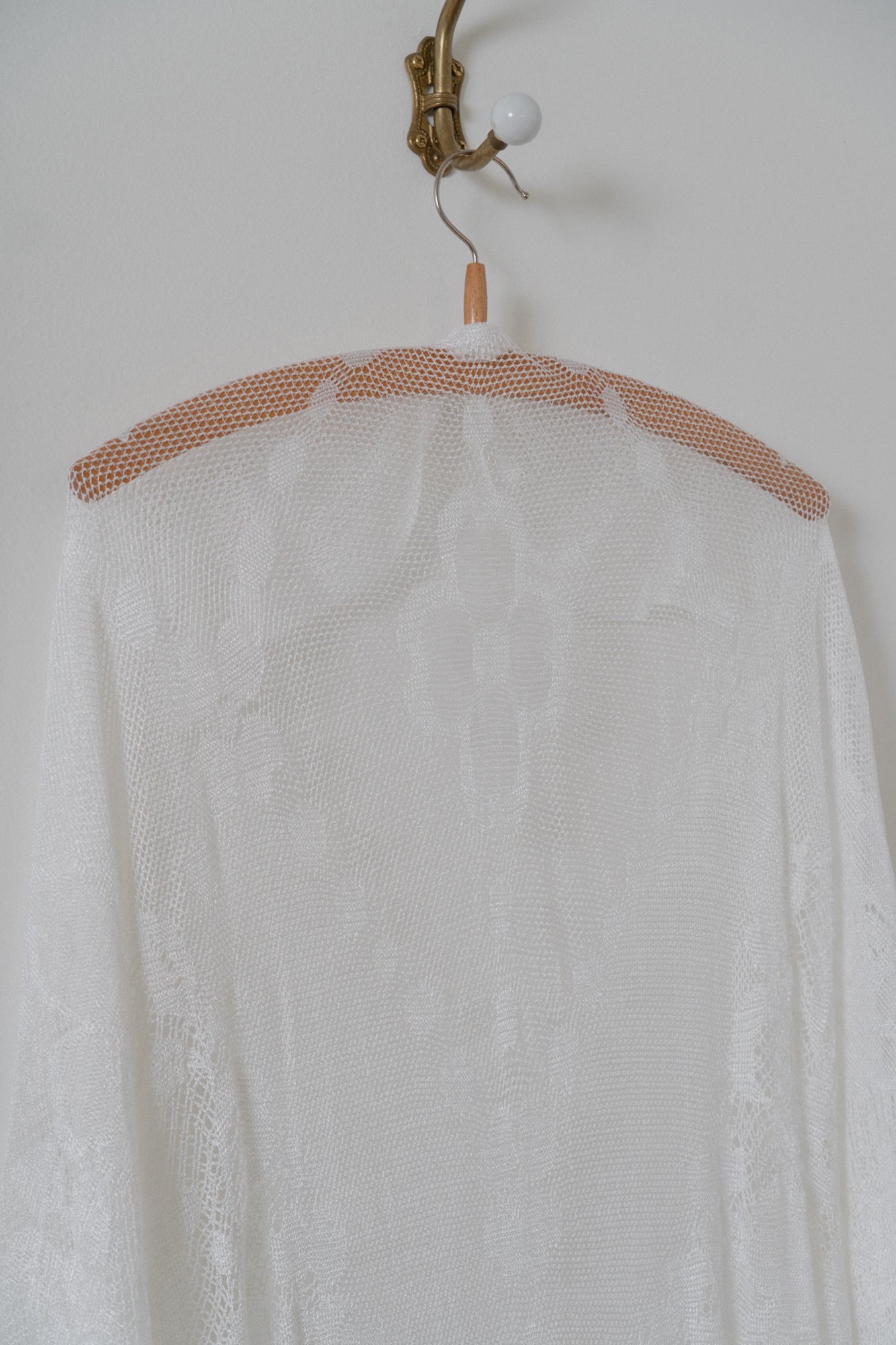 Vintage Cream Crochet Floral Fringe Shawl