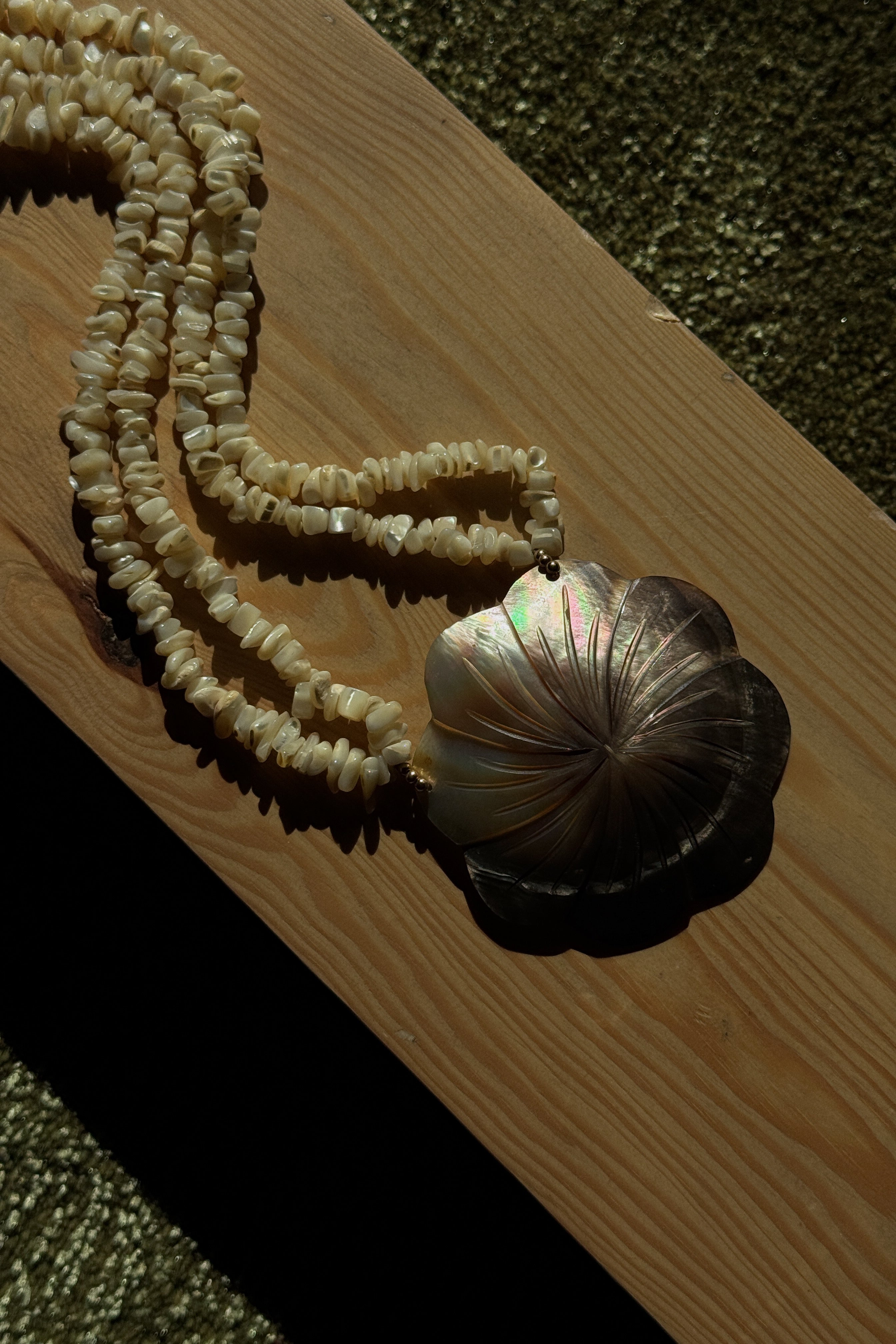 Vintage Abalone Shell Chip Necklace